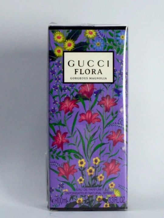 Parfyumlangan suv Gucci Flora Gorgeous Magnolia