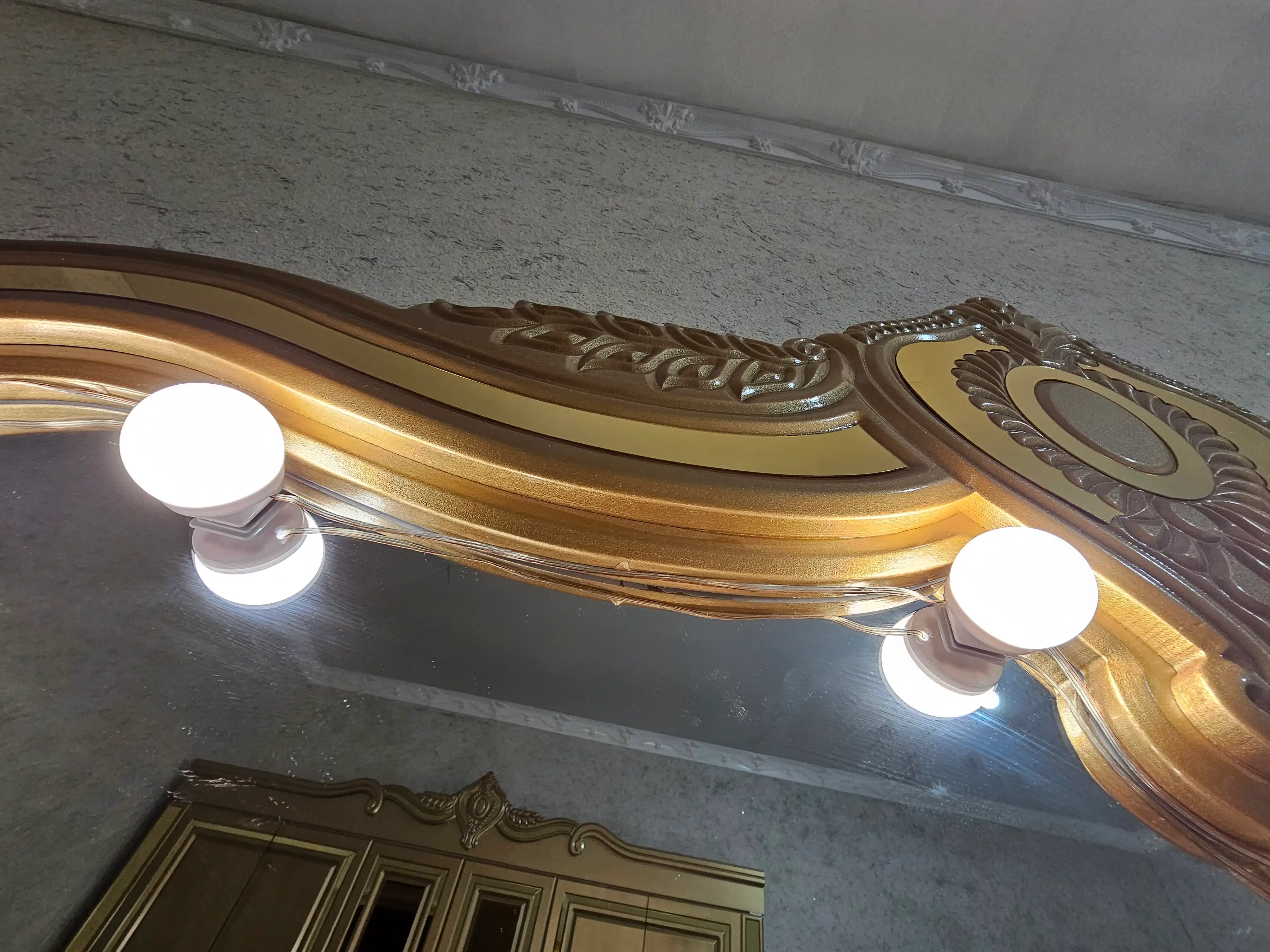 Ko‘zgular uchun yorug‘lik diodli lampalar, 10 ta lampa