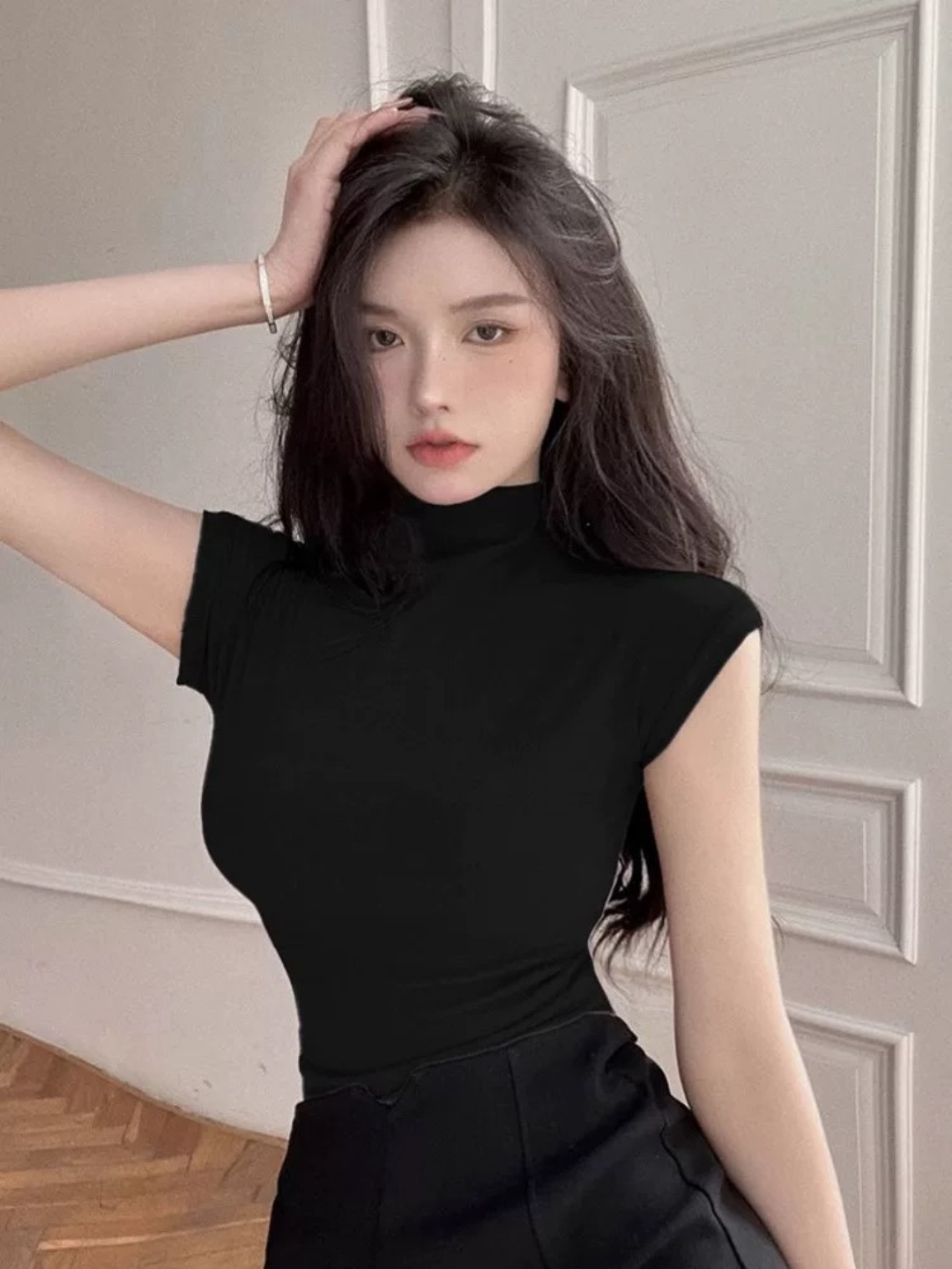 Porno xolamni ziyorat qilish uchun keldim Yetuk ayol onanizm video