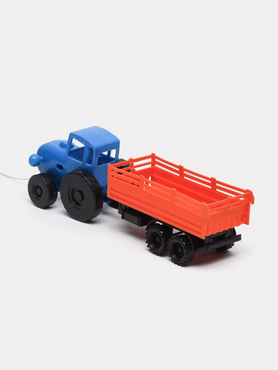 Moviy traktor, tirkamali, 35 sm