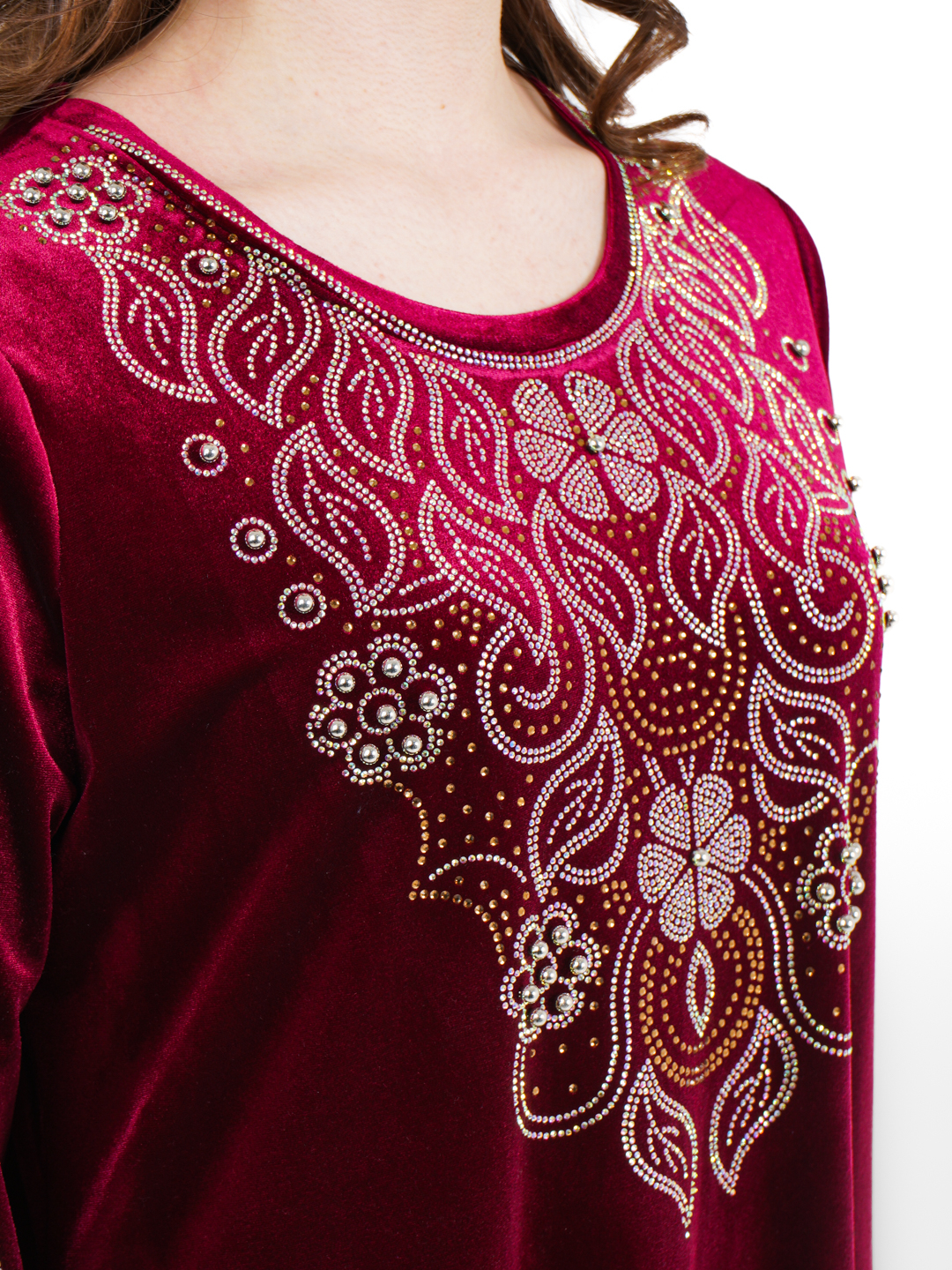 Torli kashtadozlik bilan kechki liboslar