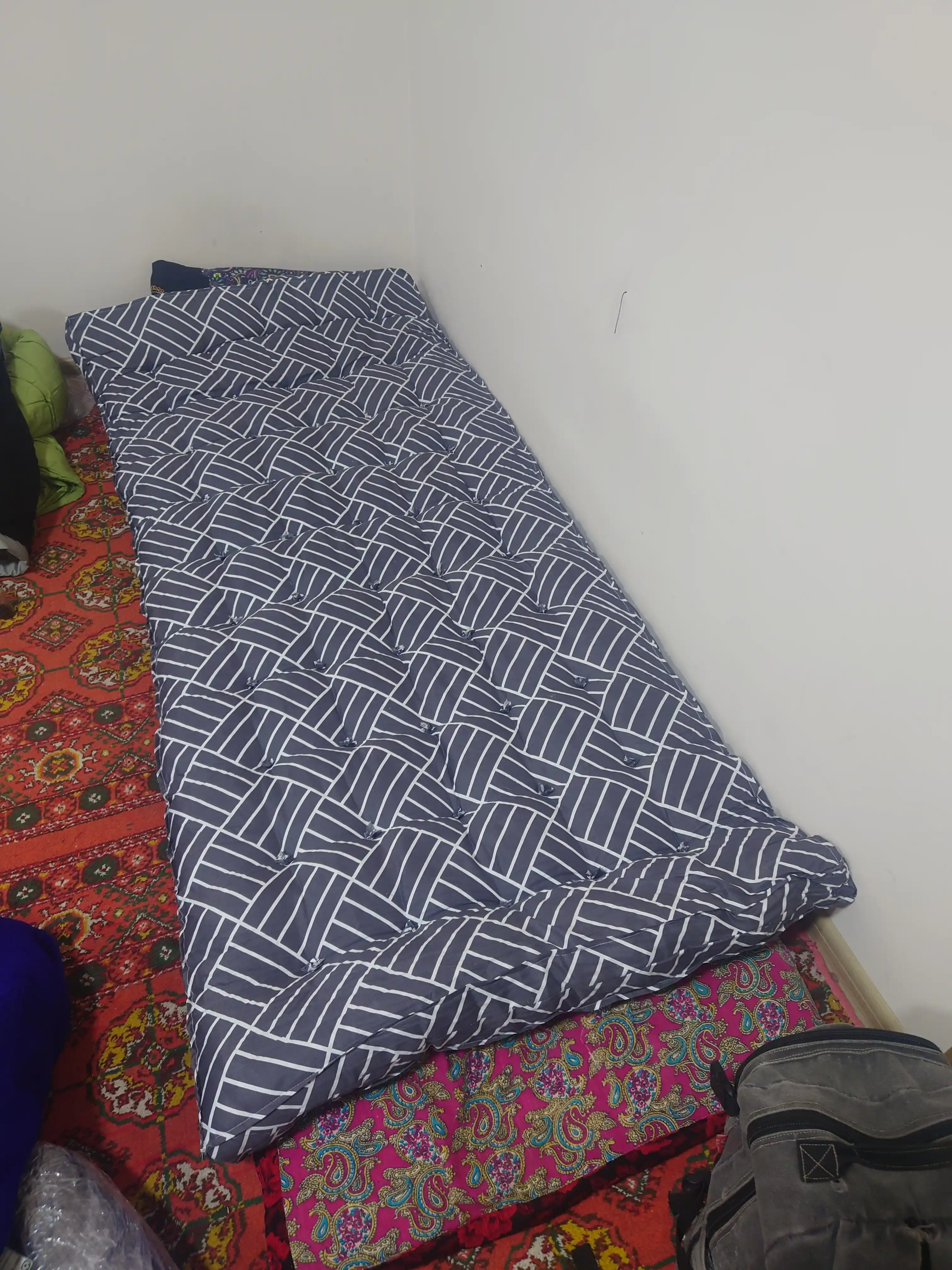 Paxta matras, akril
