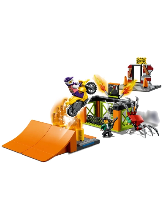 LEGO City — игровые наборы с минифигурками, транспортом и сюжетными сценами
