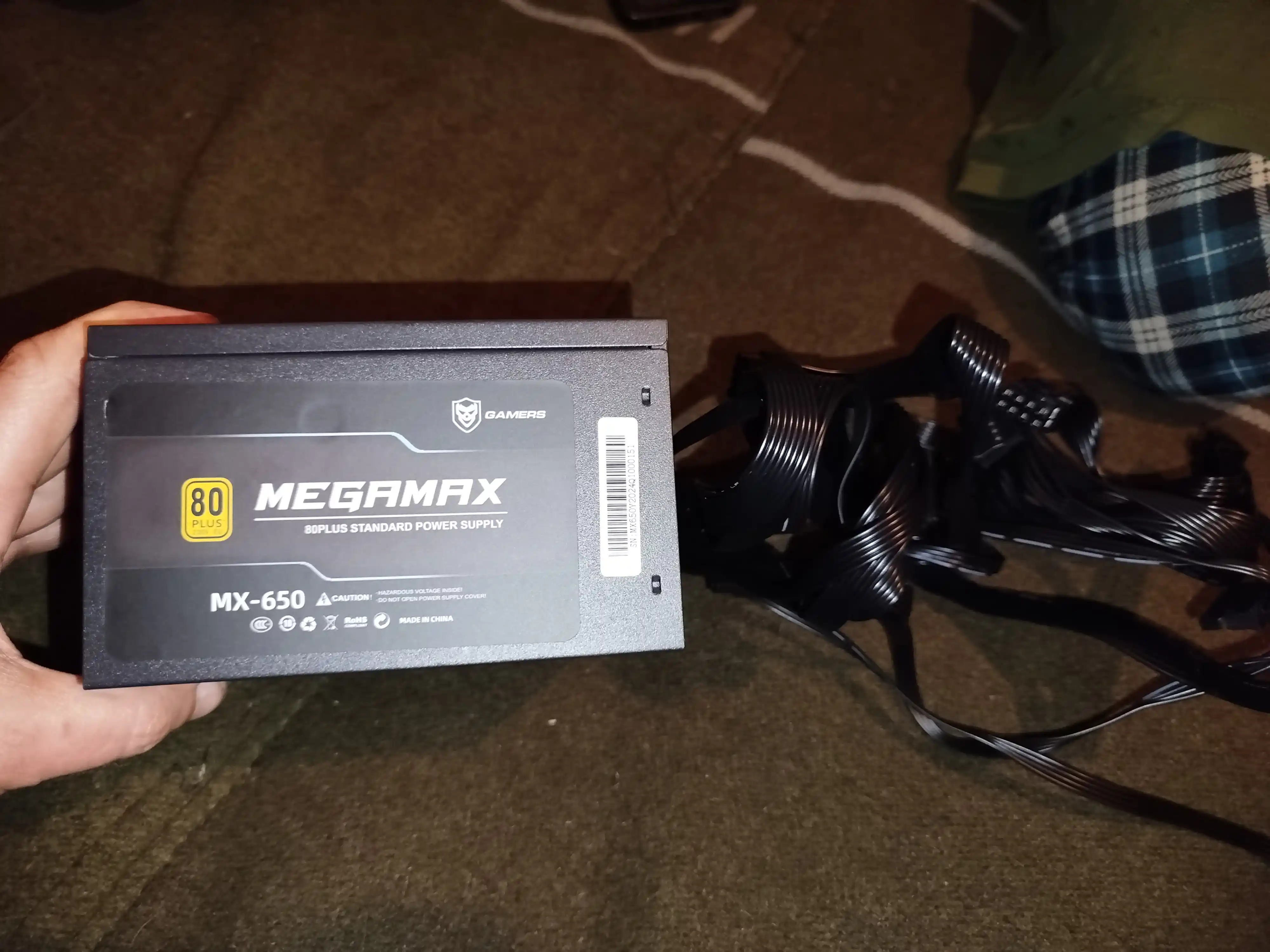 Компьютерный блок питания игровой Megamax, 750 Вт 80+ plus
