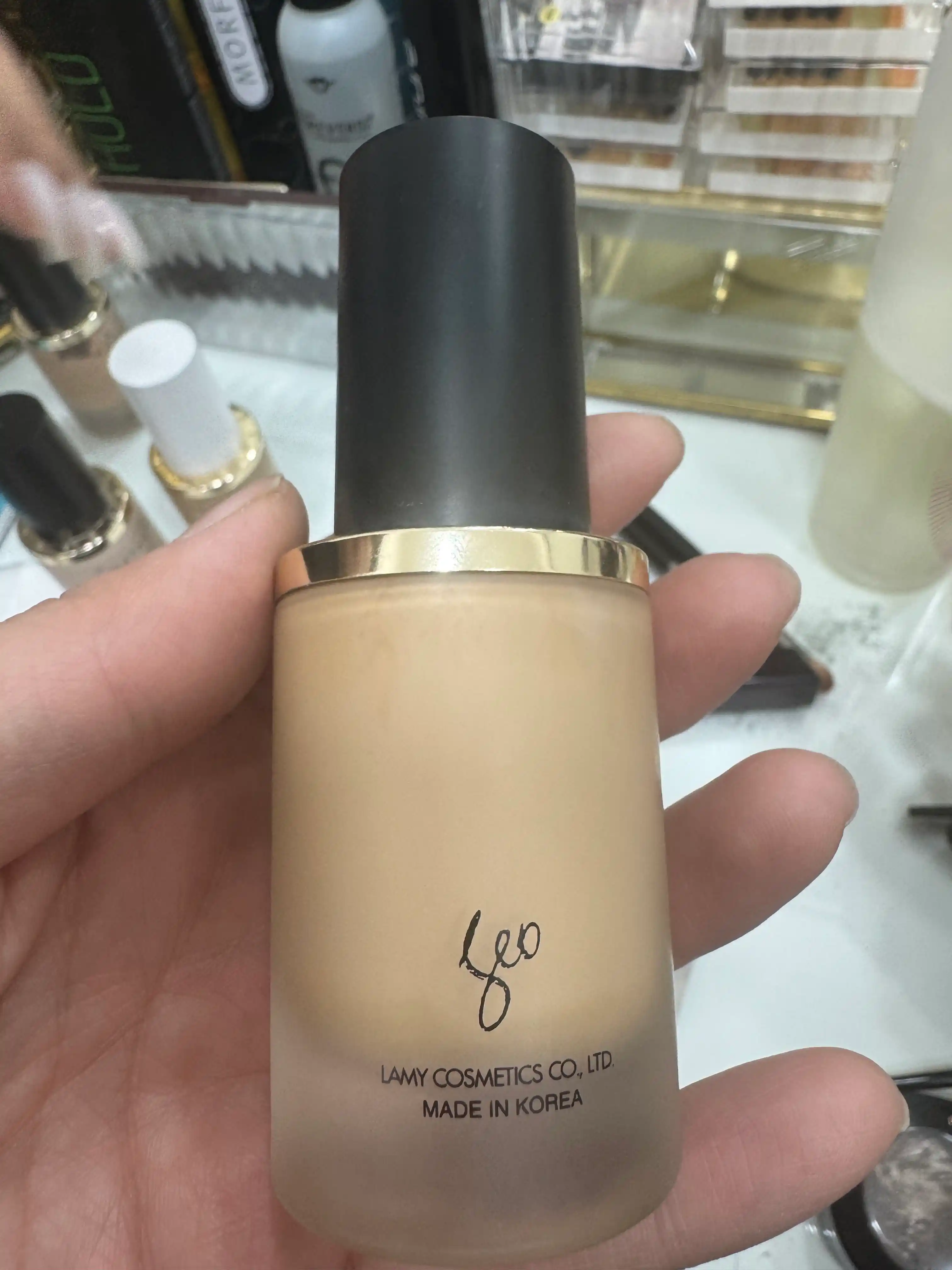 Tonal krem bazasi Catalina Geo Pro Layer Foundation