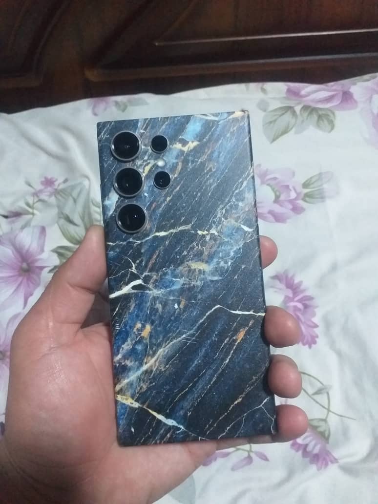 Гидрогелиевая bronoskins бронеплёнка, на заднюю часть смартфона "Samsung" S22, S23, S22 Ultra