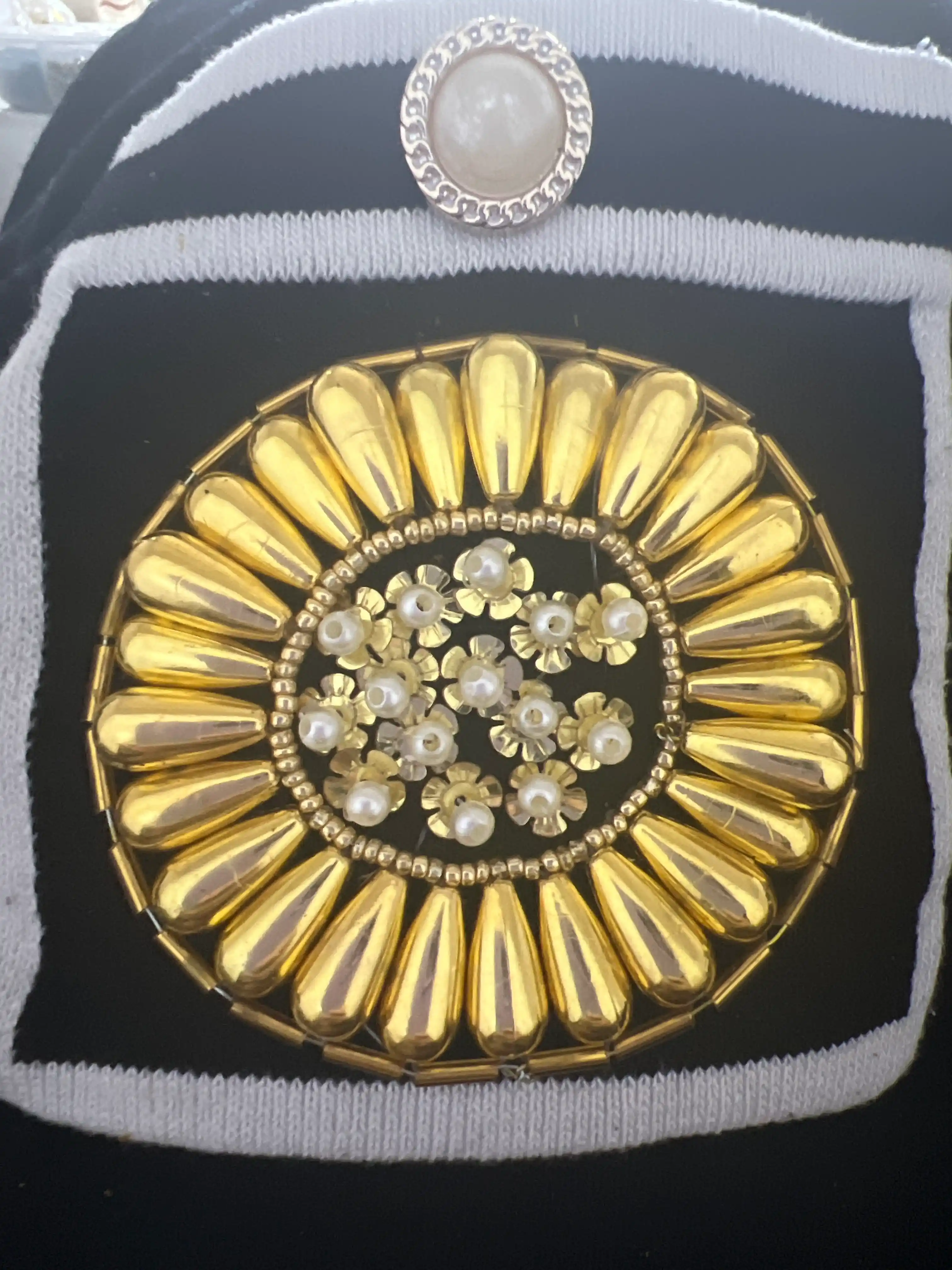 Steklyarus, biser hunarmandchilik va ijodkorlik uchun, 6-7 mm