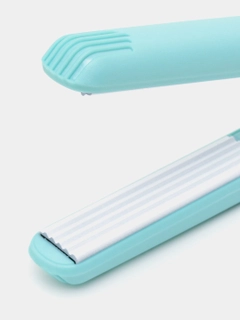 Бирюзовый