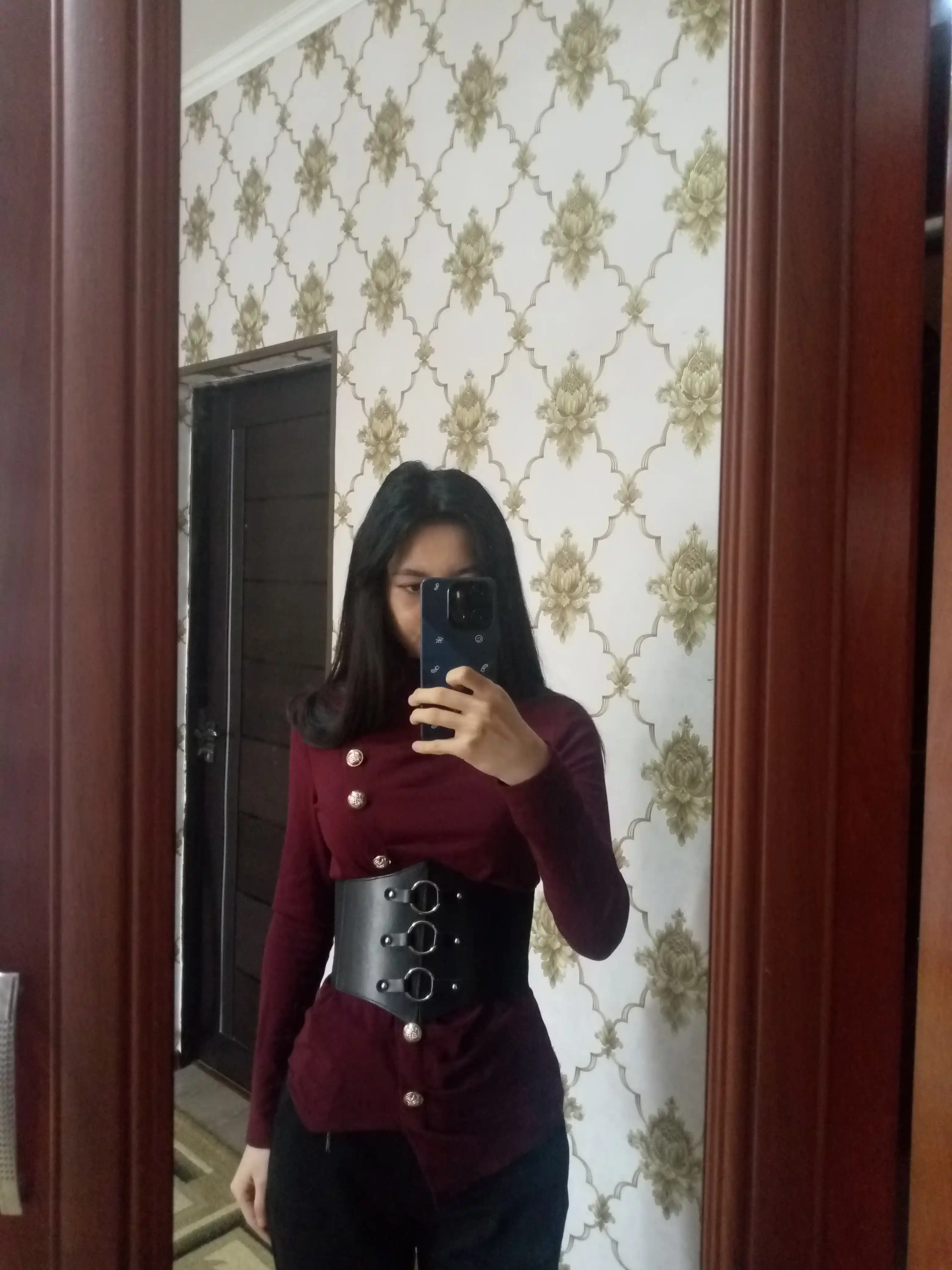 Keng elastik kamar, ayollar uchun korset