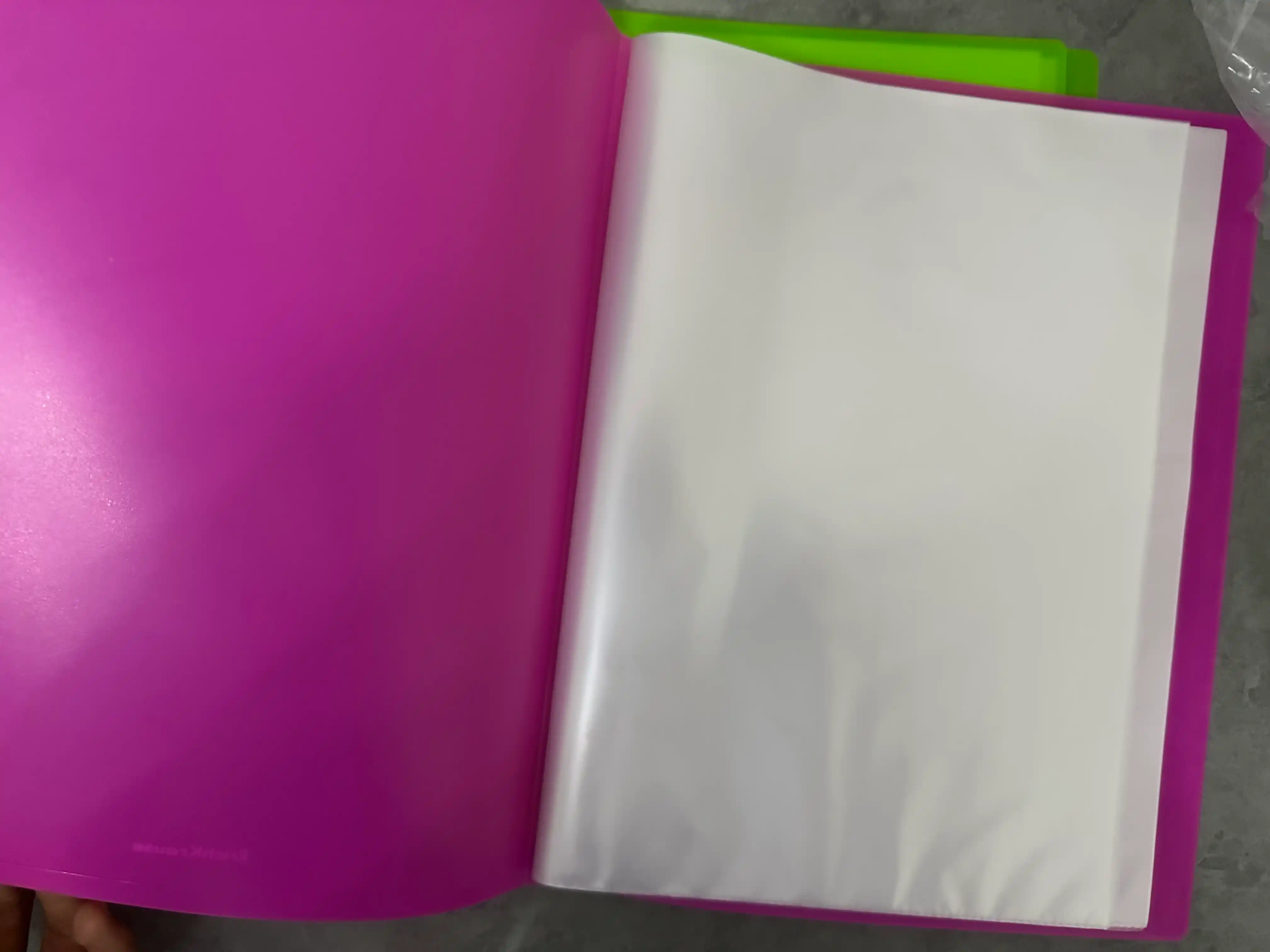 Papka faylli plastikli ErichKrause Matt Neon, 20 ta cho'ntakli, A4, assorti 49930