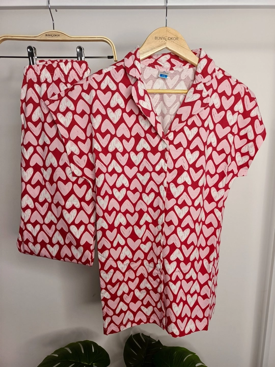 Ayollar uchun yumshoq paxtali pijama
