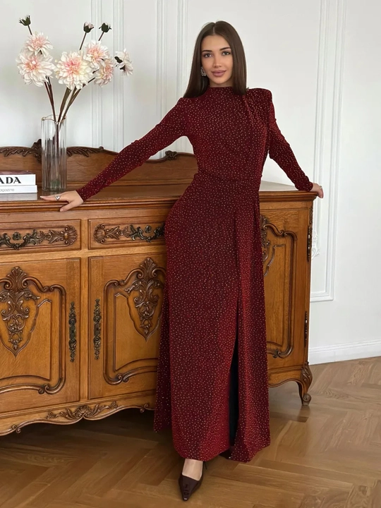Ayollar kechki libosi, uzun