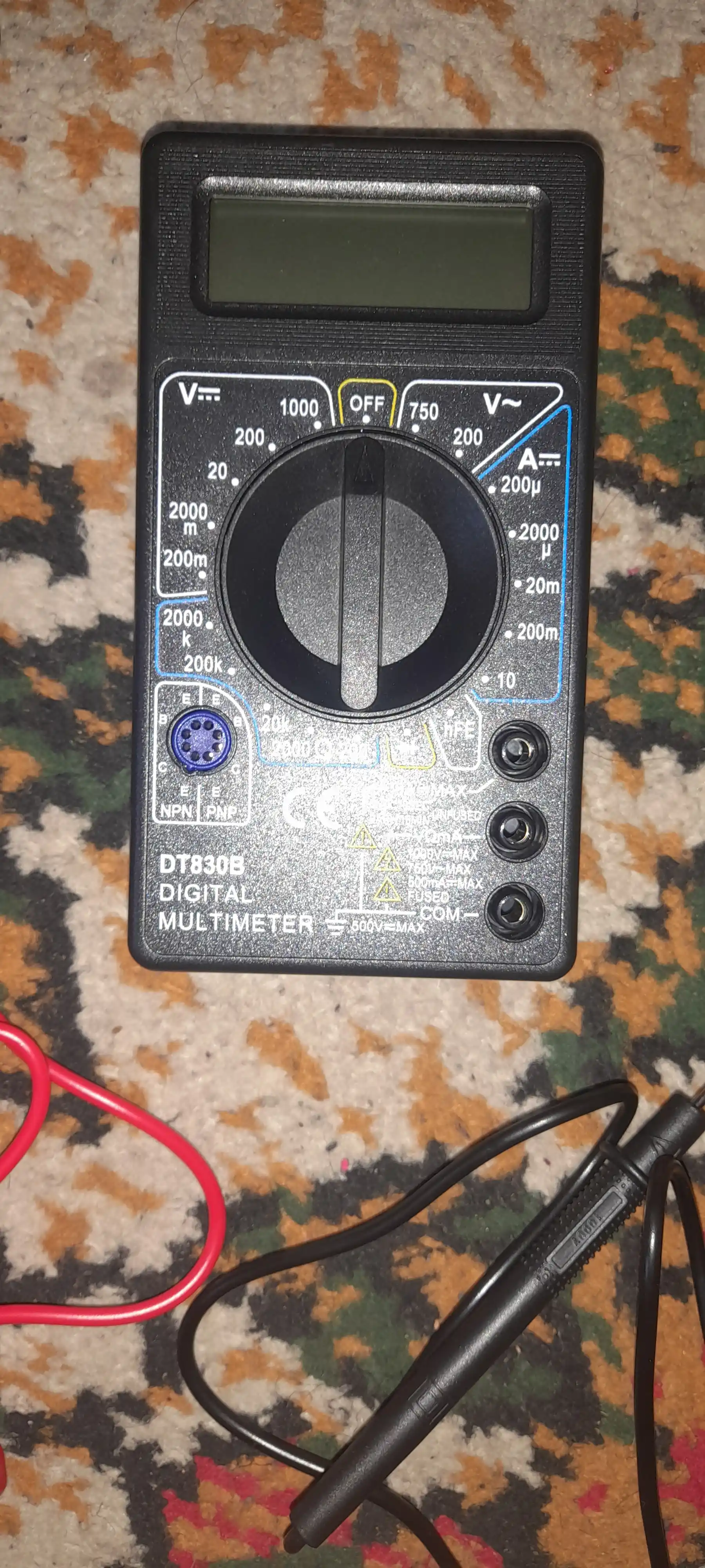 DT-830B multimetr
