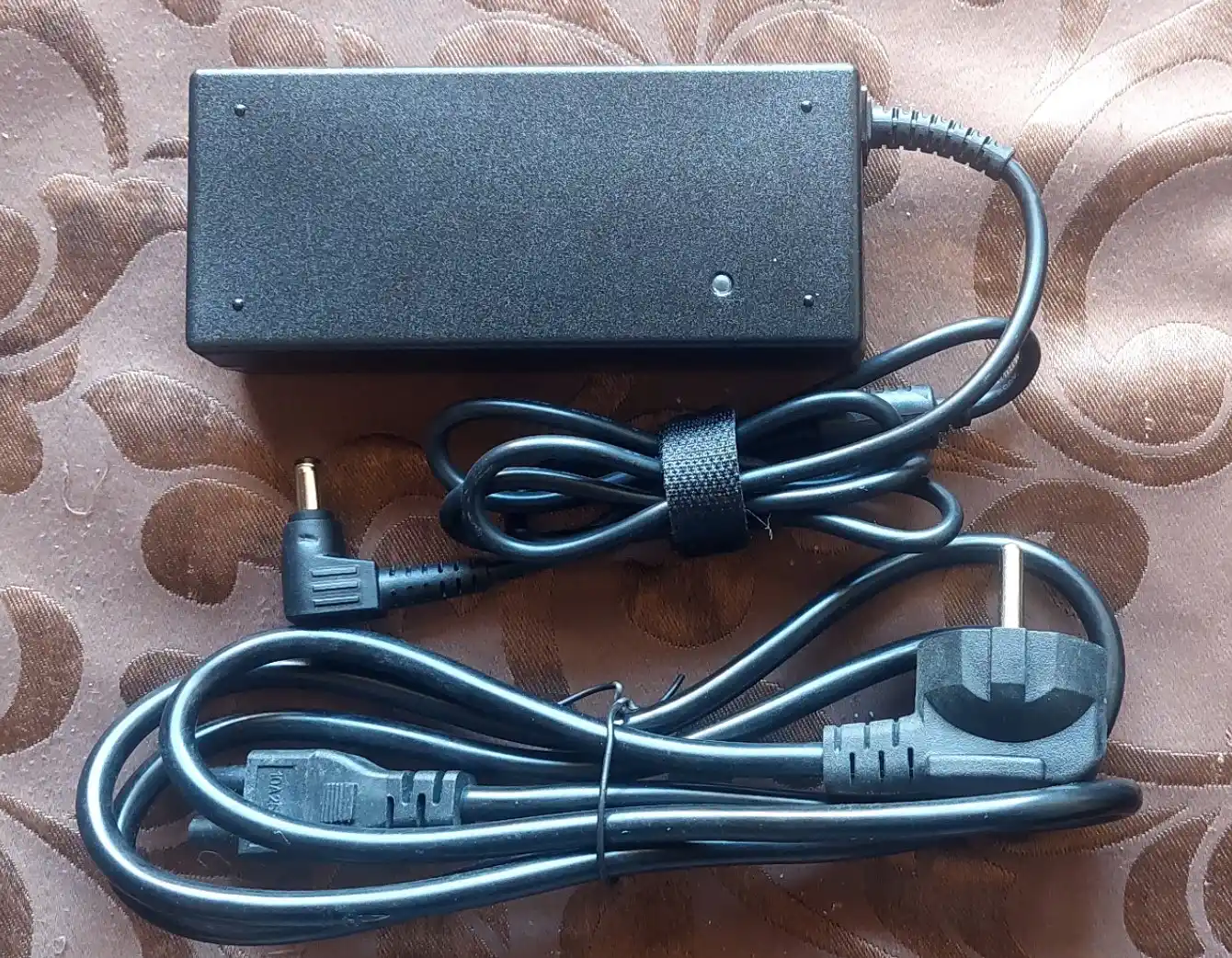Зарядное устройство для ноутбука Asus 19V 65w 90w, блок питания с толстым наконечником