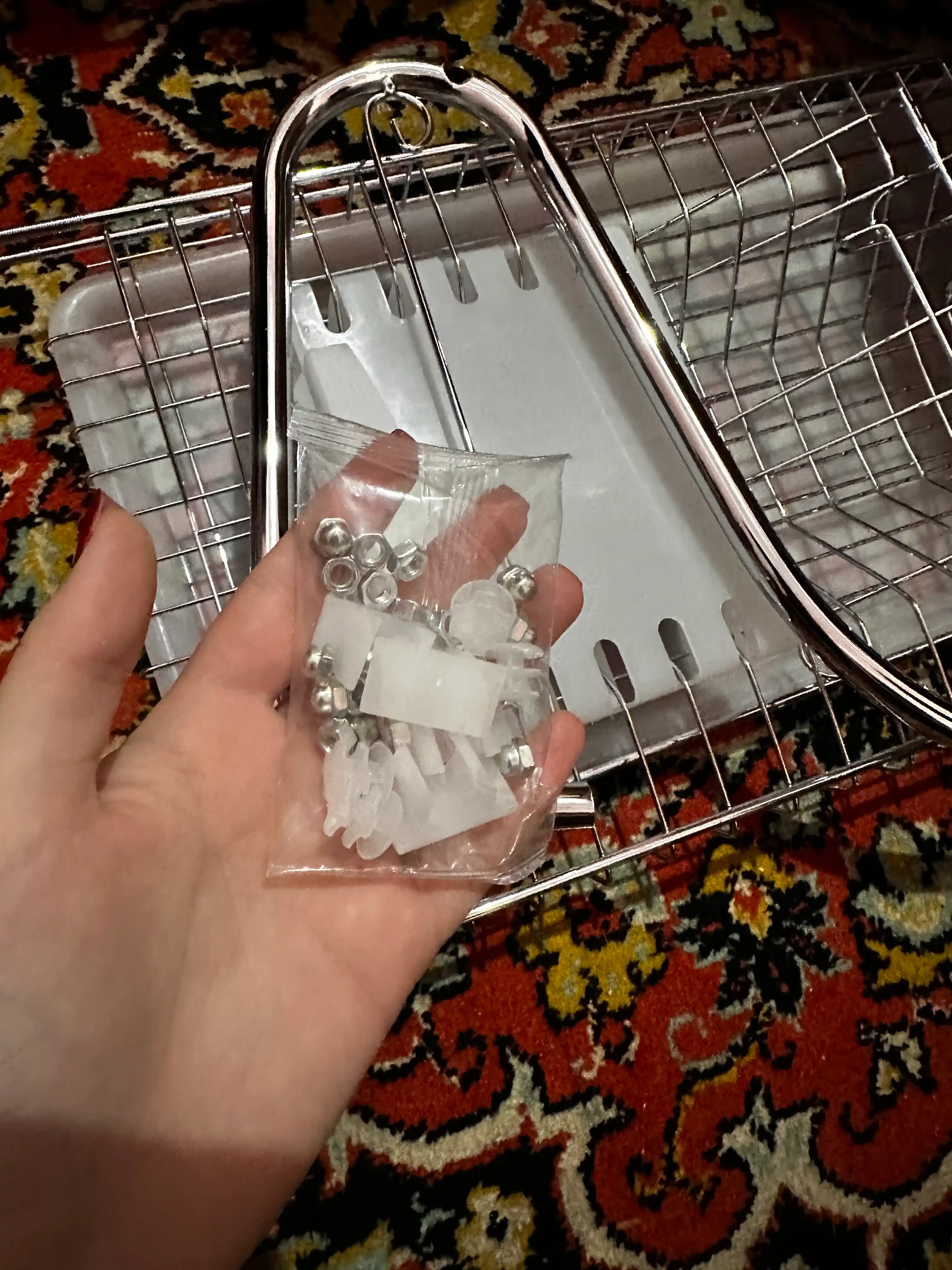 Ikki qavatli zamonaviy idish quritgich — oshxonangiz uchun mukammal tartib