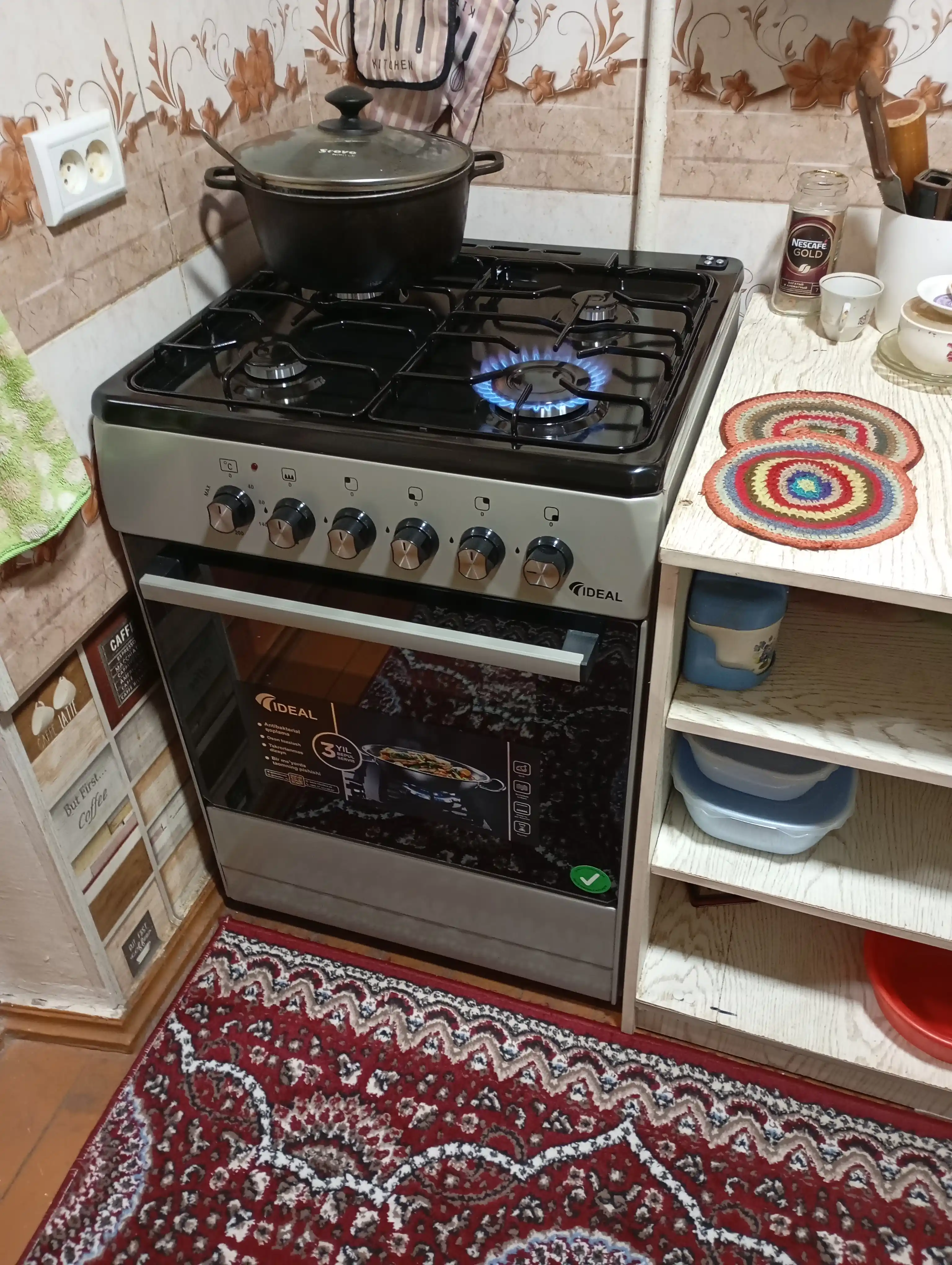 Gaz plita L110 eco, 4 konforkali, pech hajmi 65 litr, 60 * 60 sm