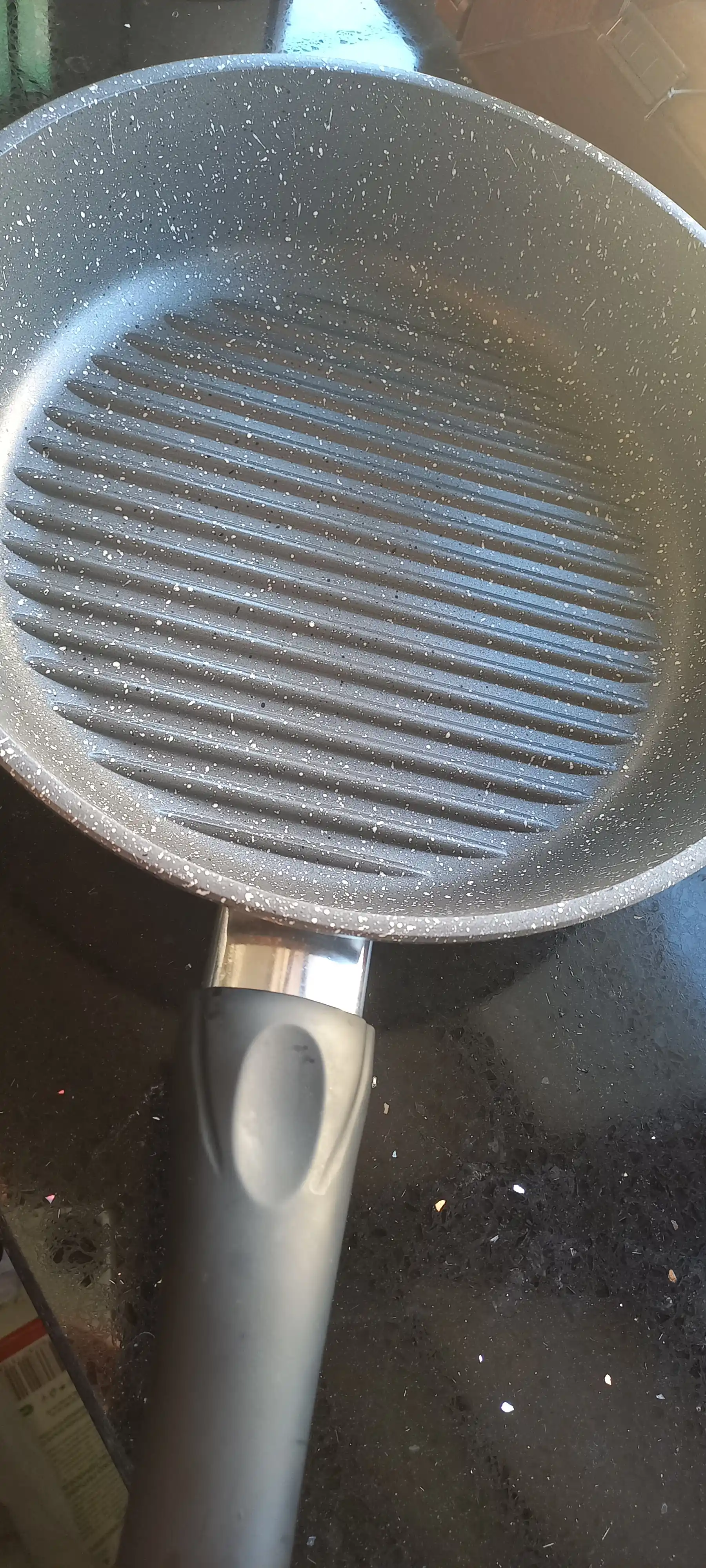 Grill tova Gornitsa, granit