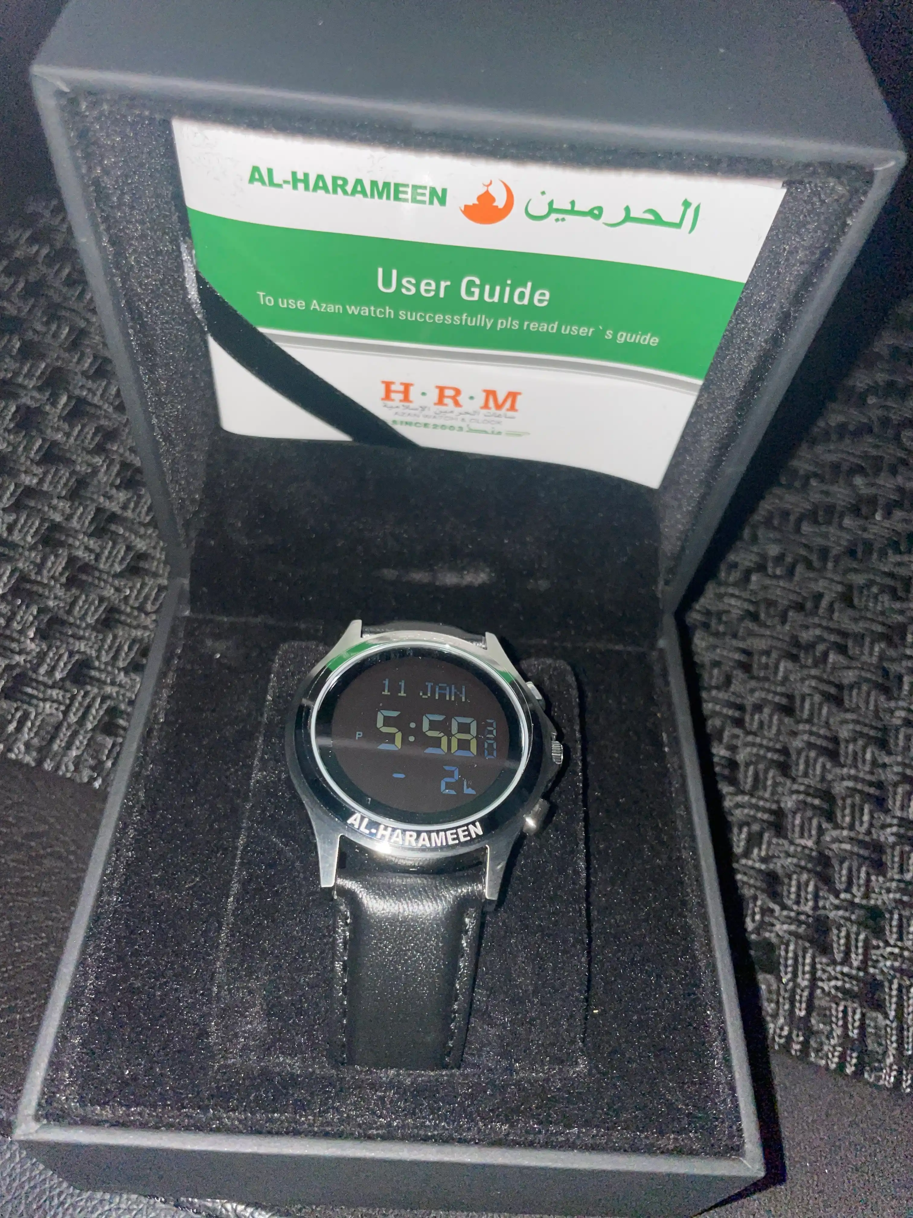 Erkaklar soati Al-Harameen 6372 FSBL, suvga chidamli, namoz vaqtini eslatuvchi