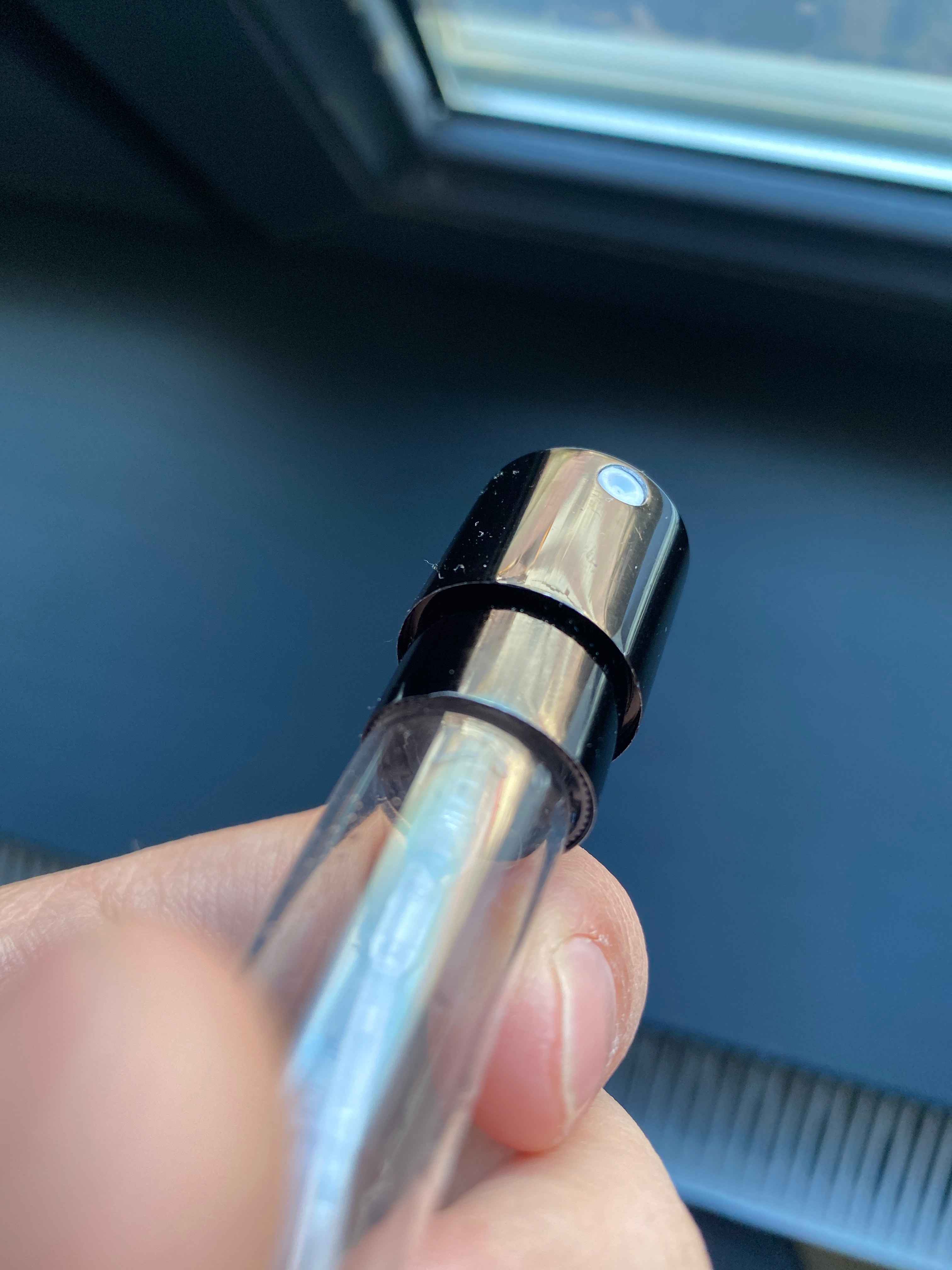 Keng sonli mulatto Tualetda jinsiy aloqa porno