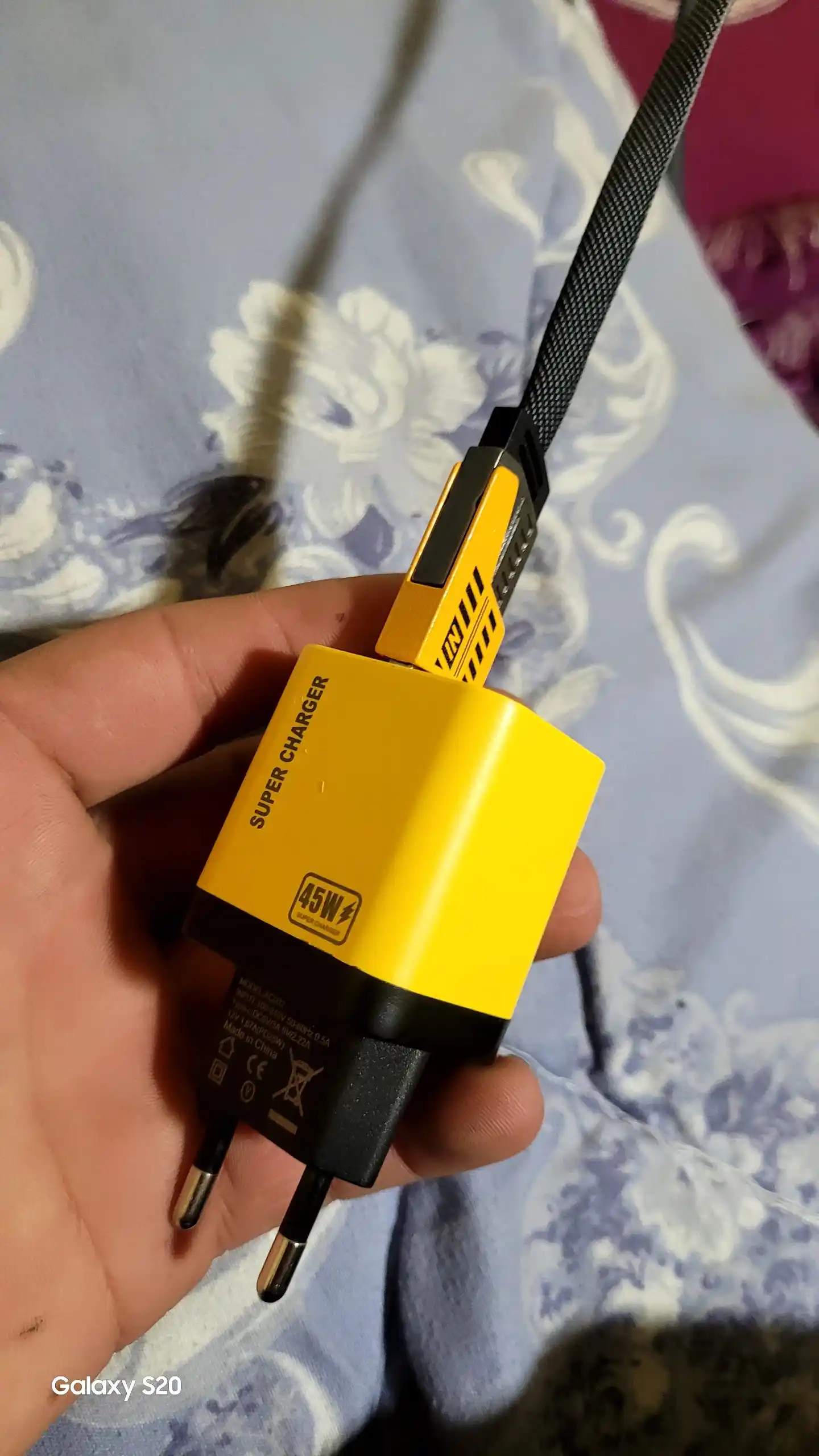 USB  4 TASI BITADA Turbo, Type-C/Lightining - USB-A/Type C turbo zaryadlash tezkor zar