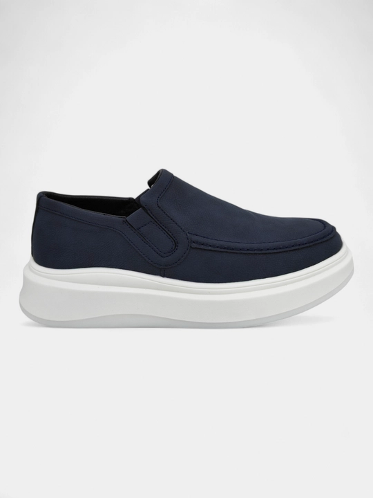 Erkaklar poyabzali, krossovkalar, eko material, 38-42