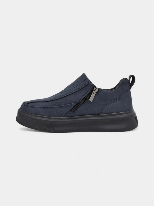 Erkaklar poyabzali, krossovkalar, eko material, 38-42