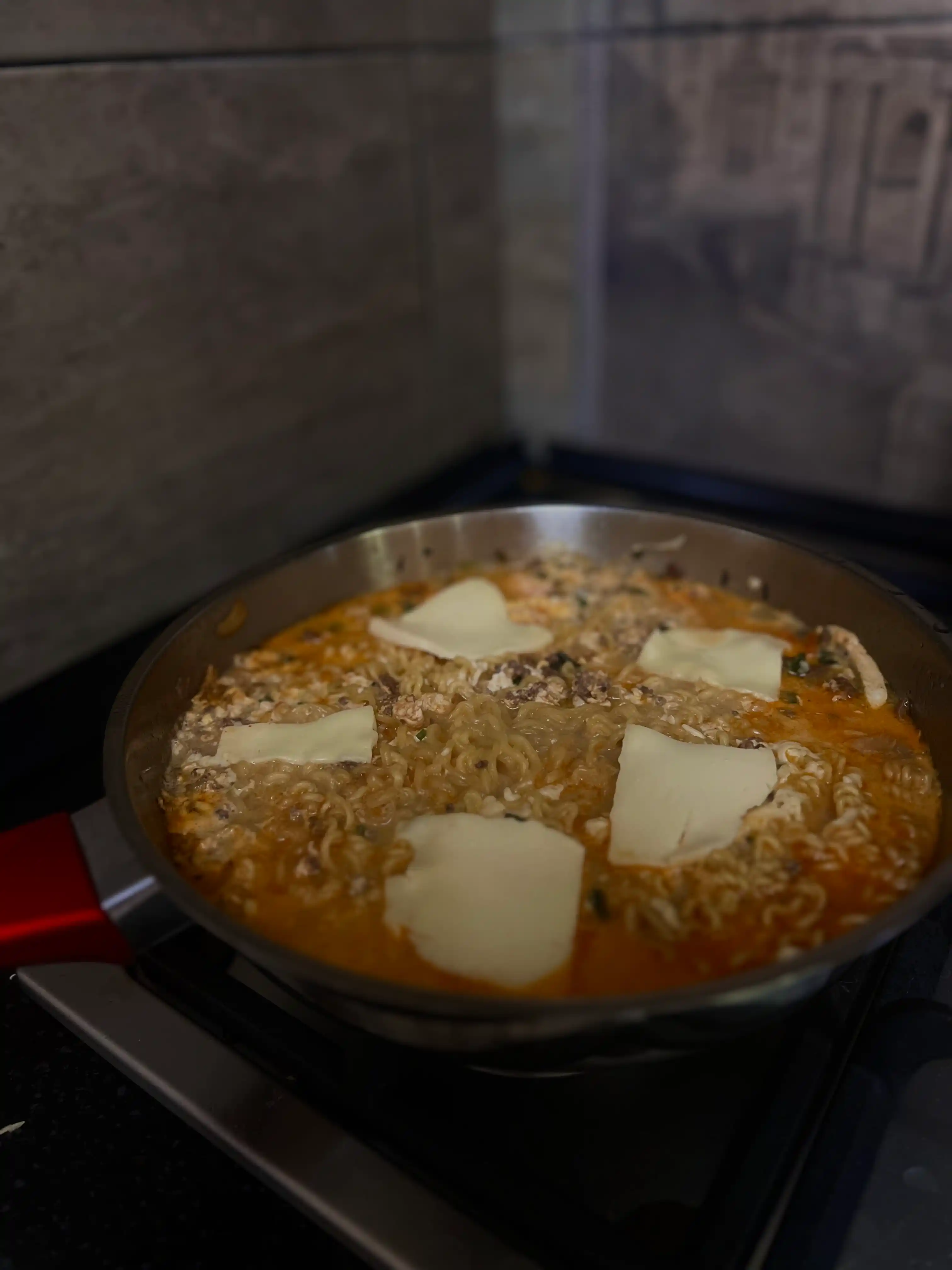 Лапша быстрого приготовления Оттоги Jin Ramen Mild, 120 г