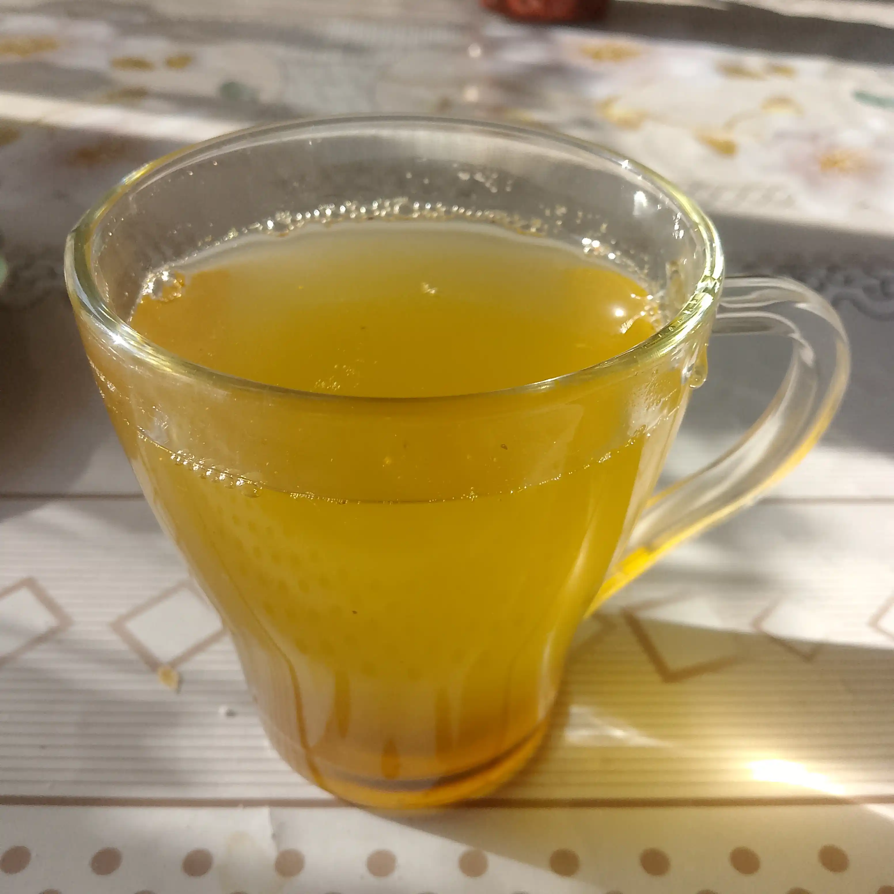 Tabiiy turk choyi Ziya Dede, immunitetni oshiradi, vitaminlar va zanjabilga boy