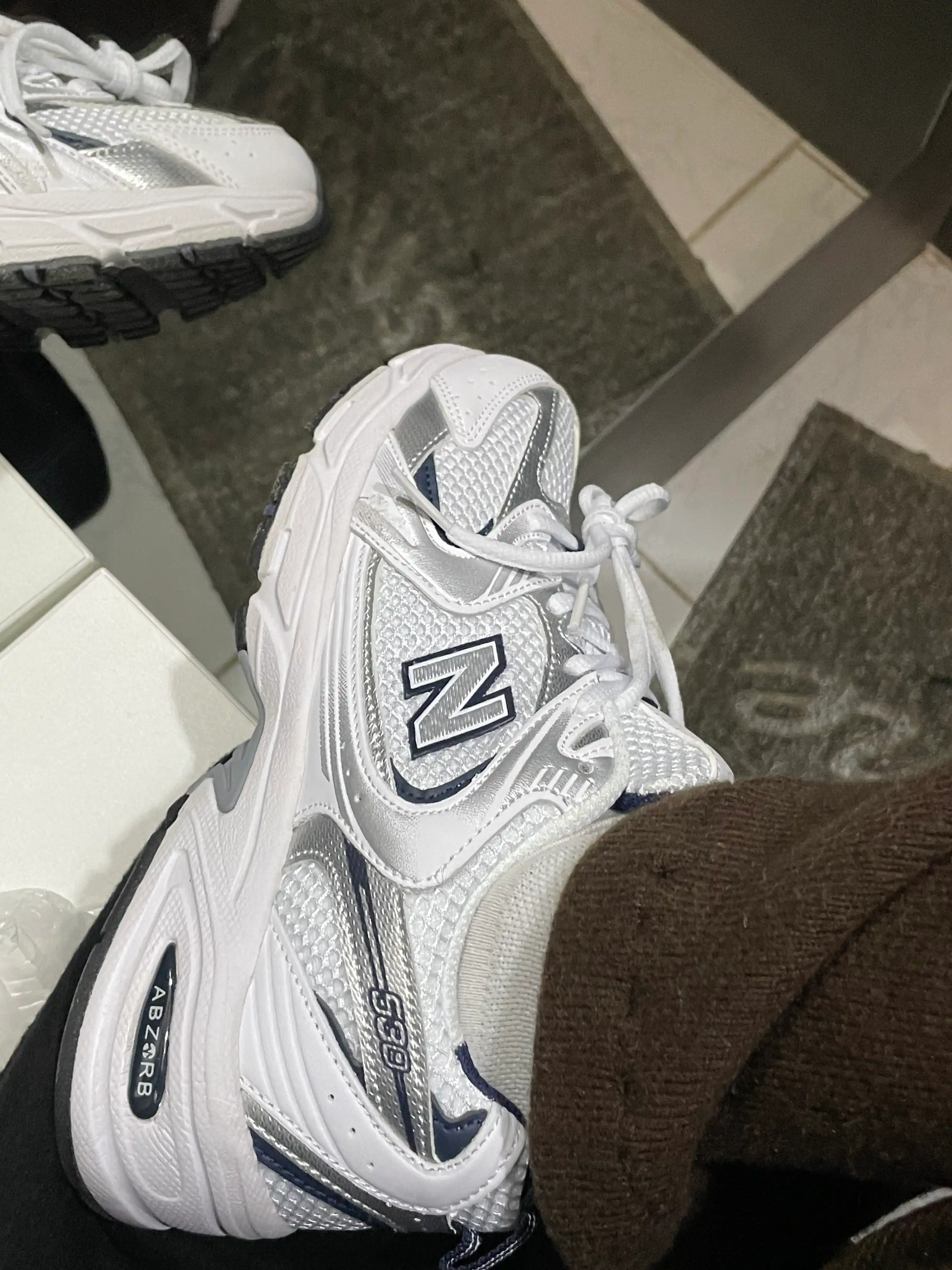 NB 530 ,New Balance krassovkalar, sport oyoq kiyimi