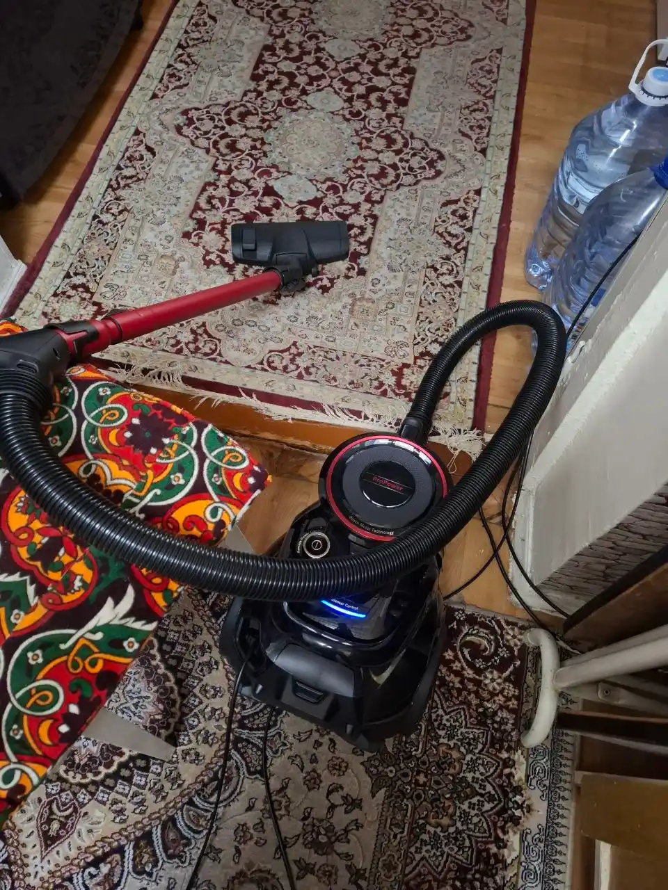Пылесос Bosch BGS41POW1