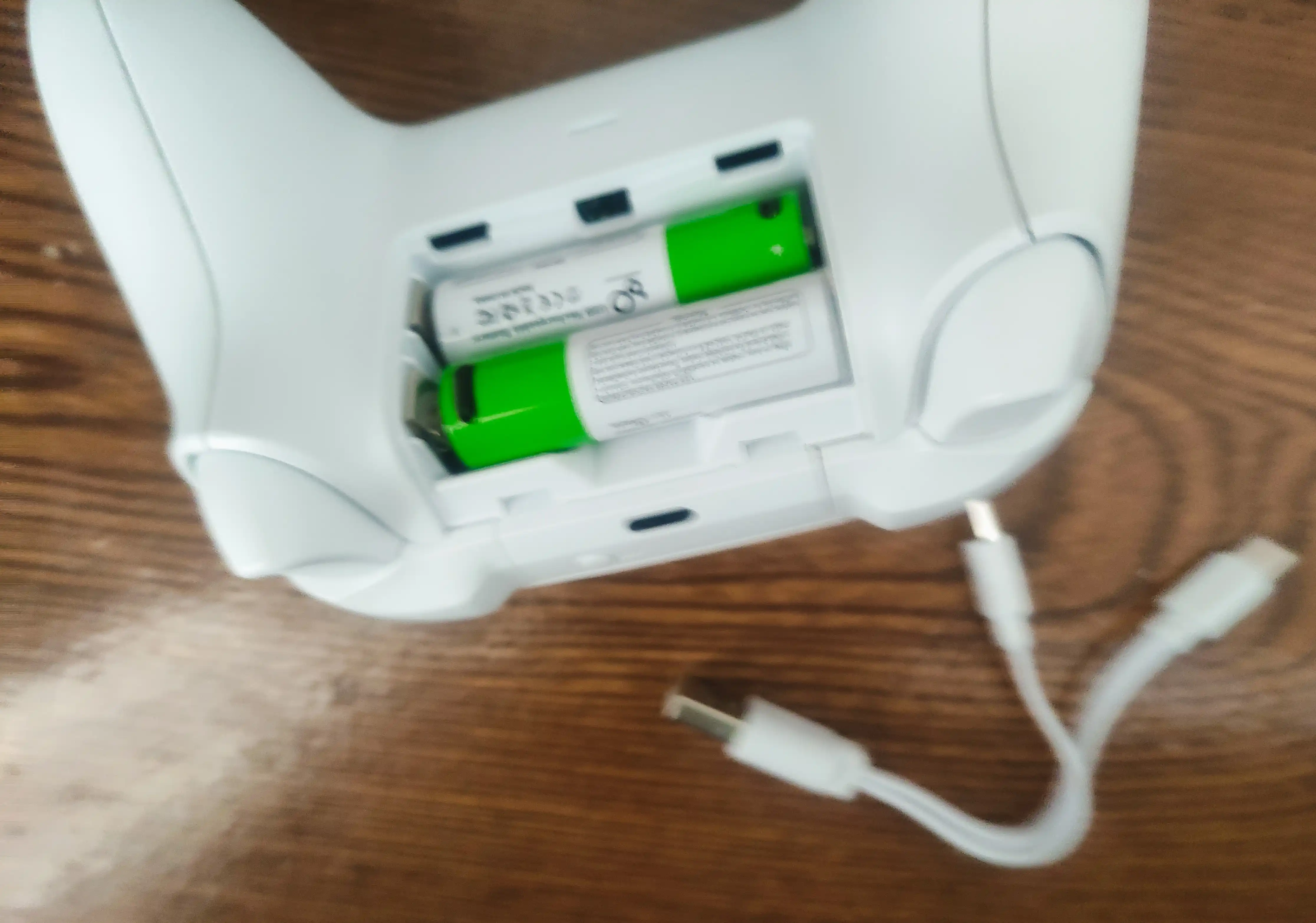 Qayta zaryadlanuvchi batareyalar AA/AAA, USB zaryadlovchi Type-C