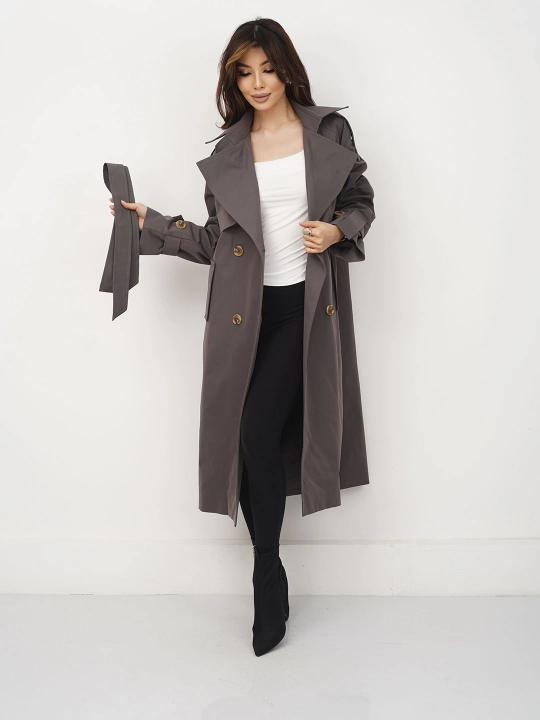 Ayollar trench plashi