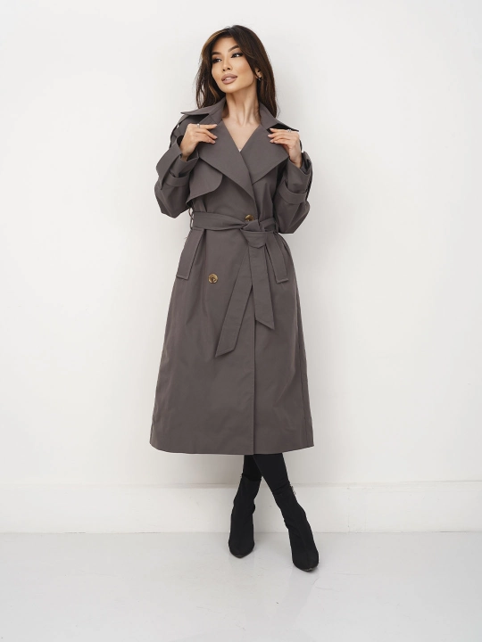 Ayollar trench plashi