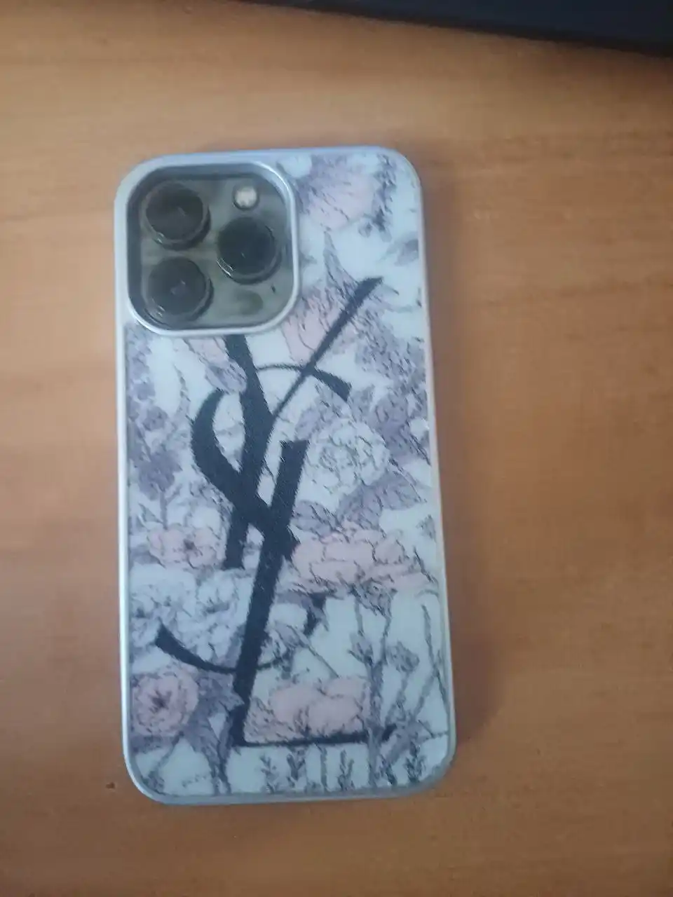 G'ilof iPhone 11, 12, 13, 14, 15, 16 Pro, Pro Max uchun