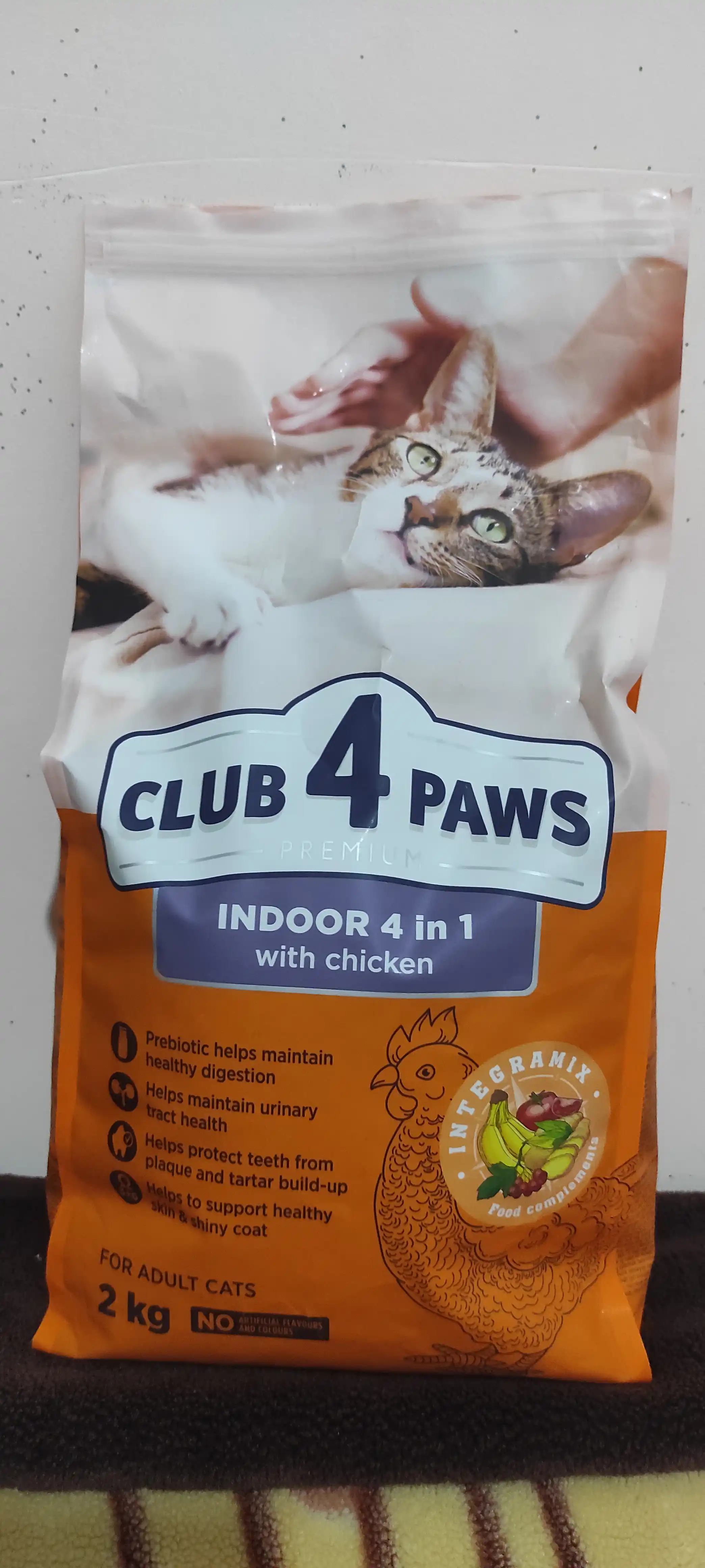 Club 4 Paws Chicken 4 в 1 сухой корм для домашних кошек, с курицей, 2 кг