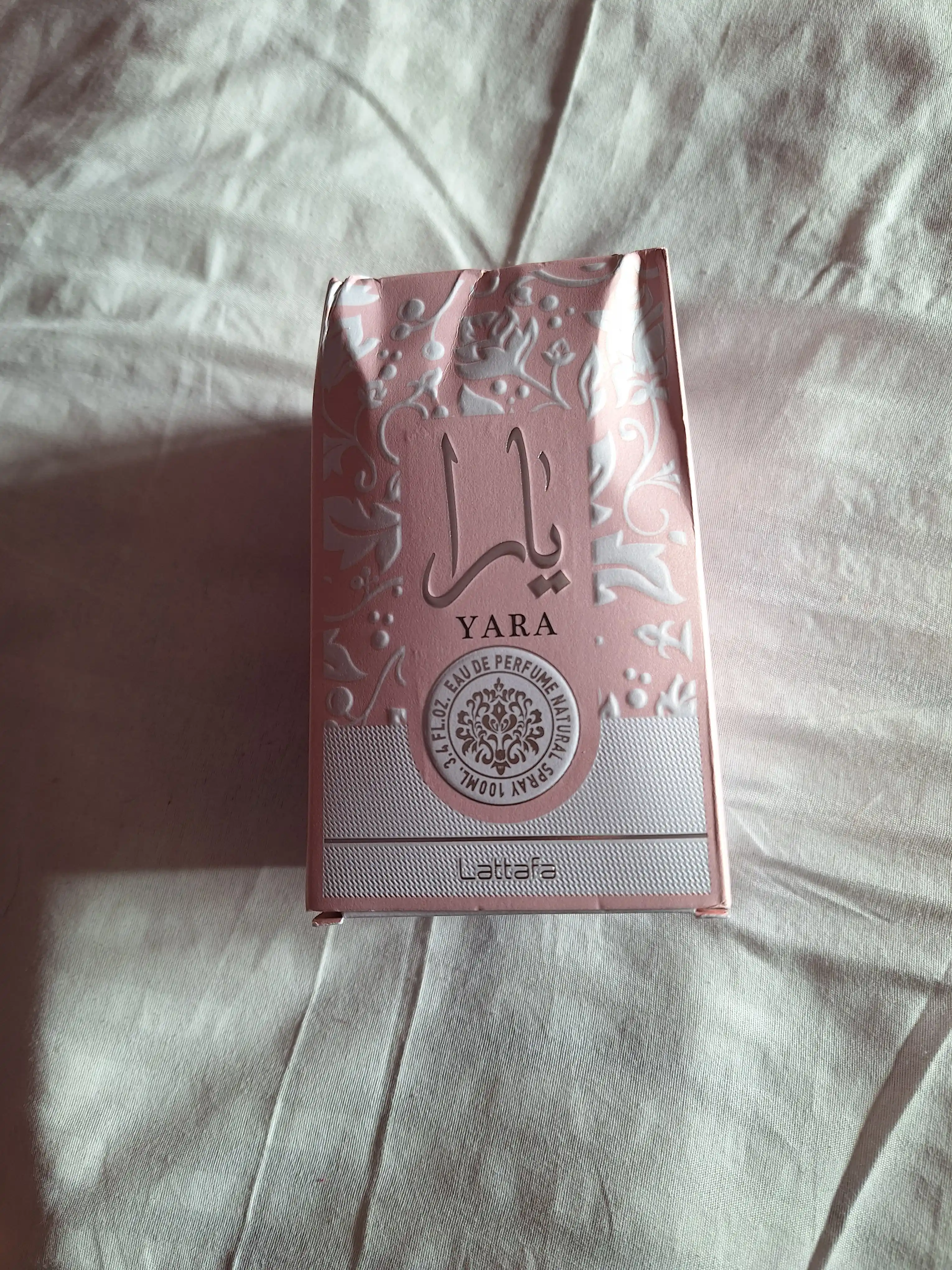 Ayollar uchun Lattafa YARA parfyumerlangan suvi, 100 ml
