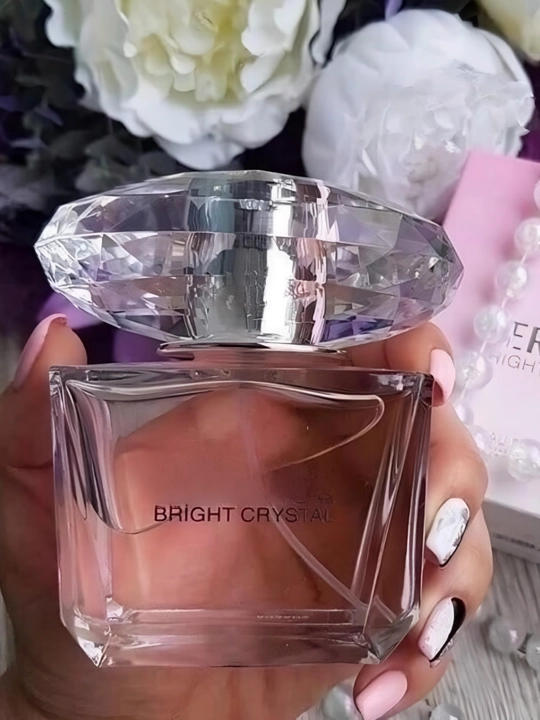 Bright Crystal 90 ml – ayollar uchun atir