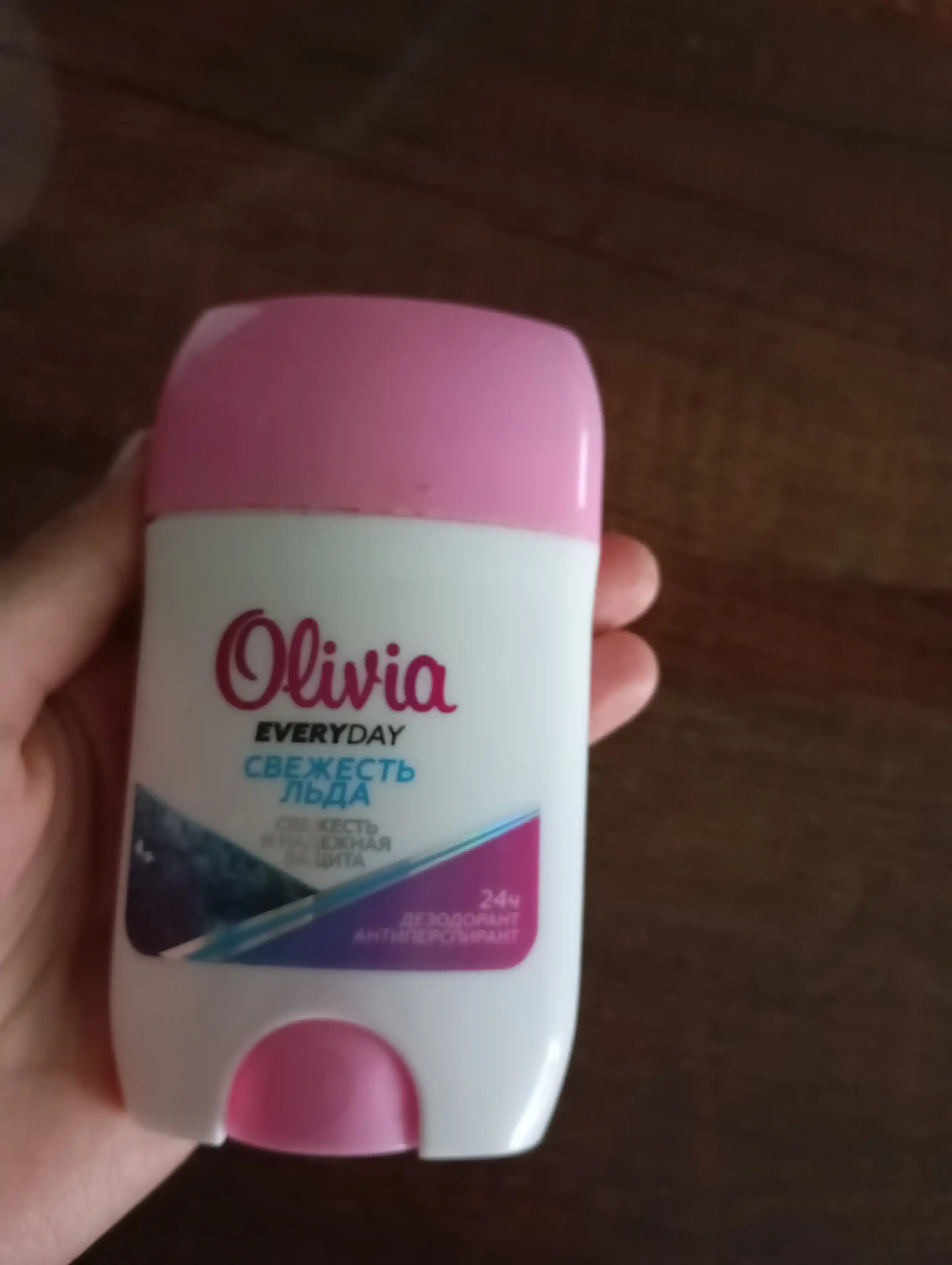 Ayollar uchun antiperspirant dezodorant tayoq Olivia Everyday Tabiatning kuchi, 50 g