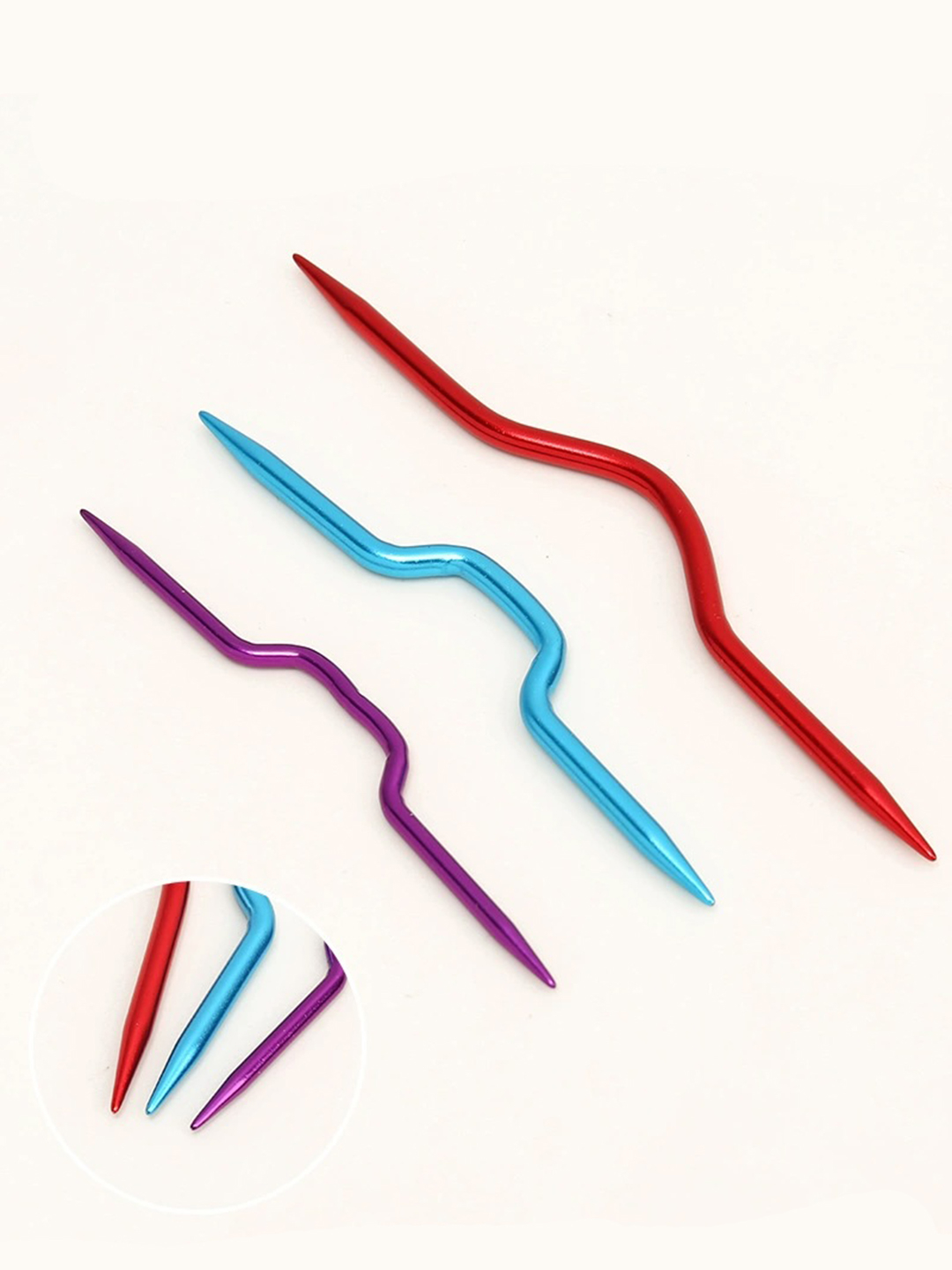 Qora erkak va oq paypoq kiygan qiz ishtirokidagi onlayn porno