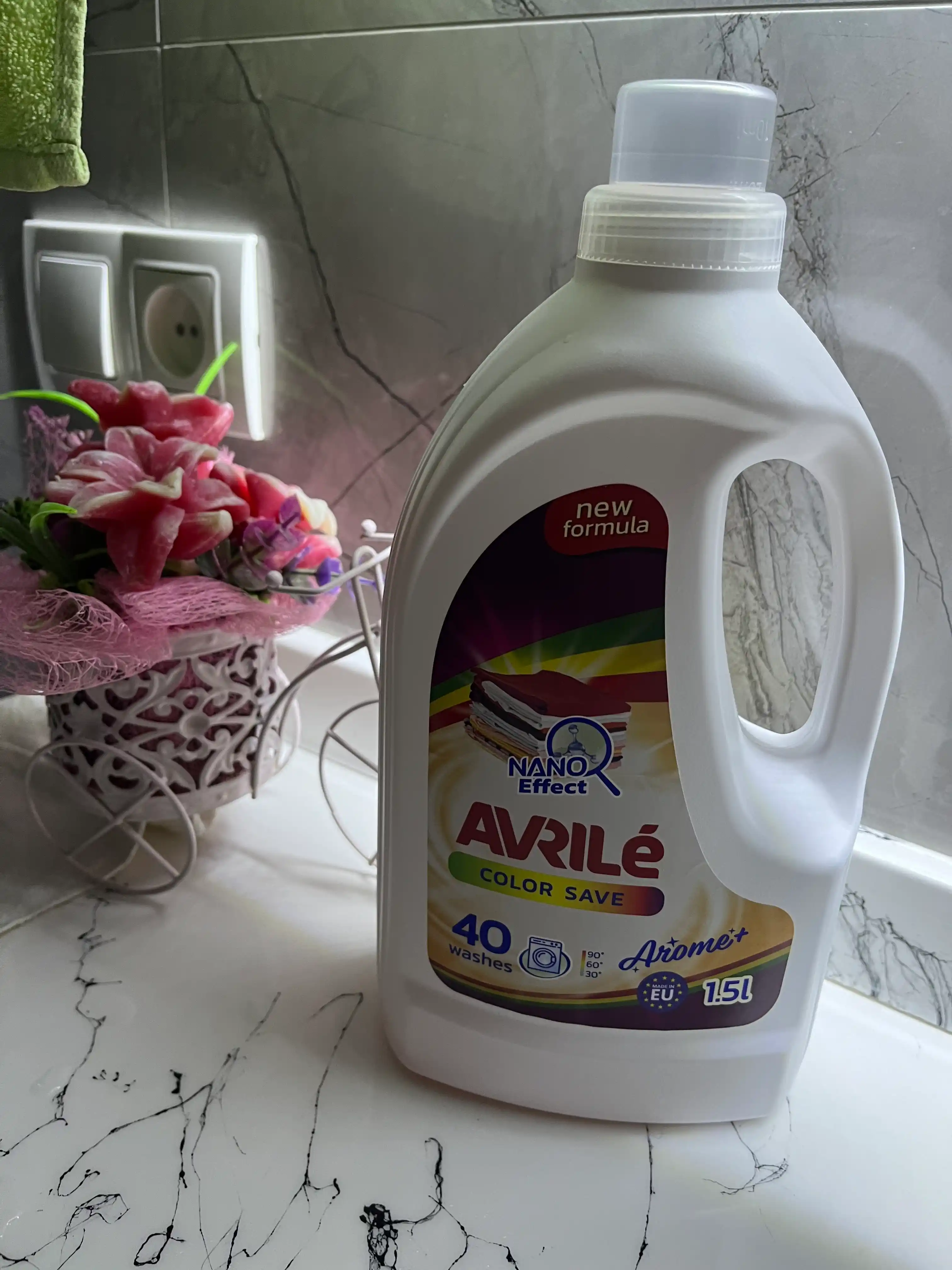 Гель для стирки цветного белья Avrile Color Save, 1,5 л, 40 стирок*