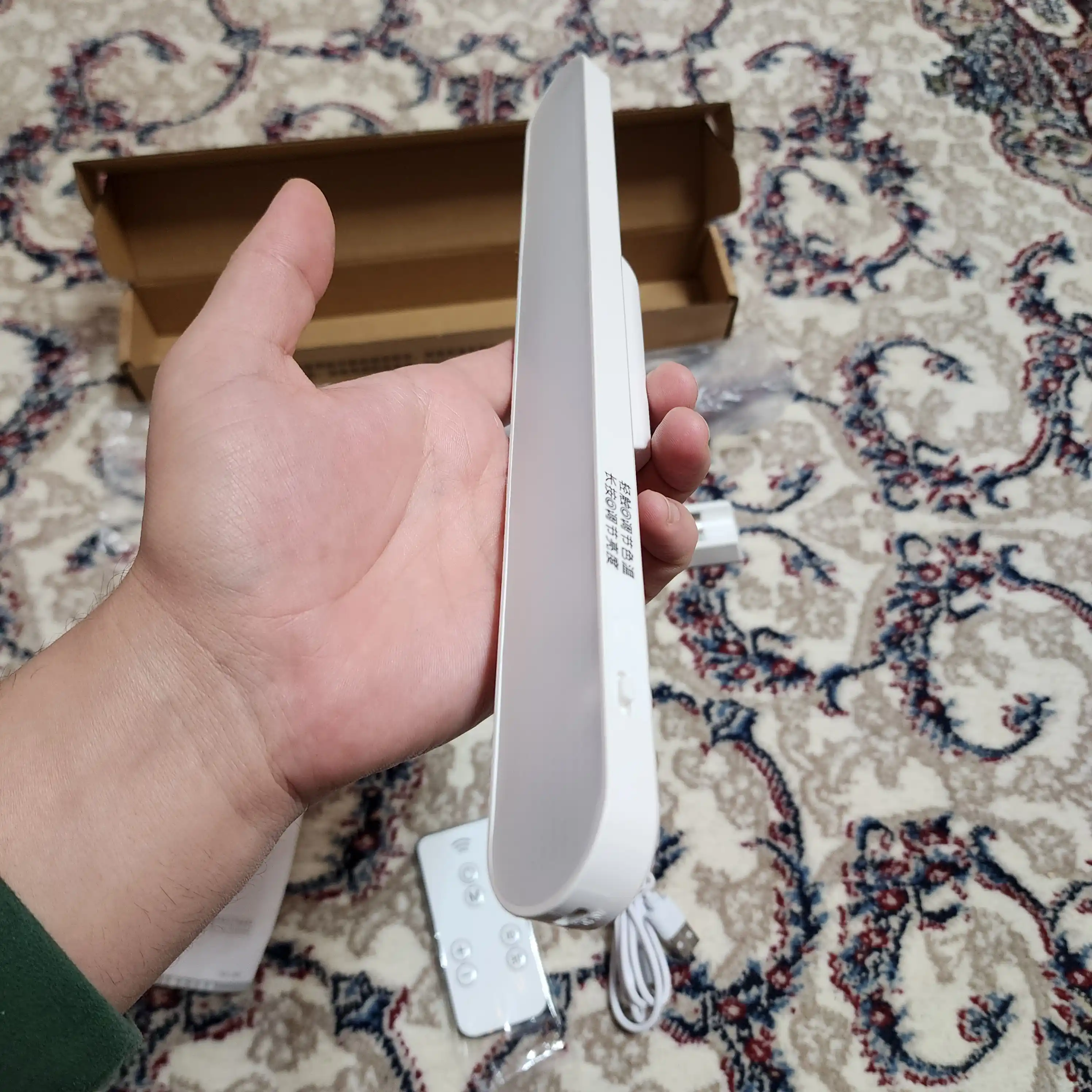 Светильник беспроводной, подвесной на магните, переносной ночник с USB