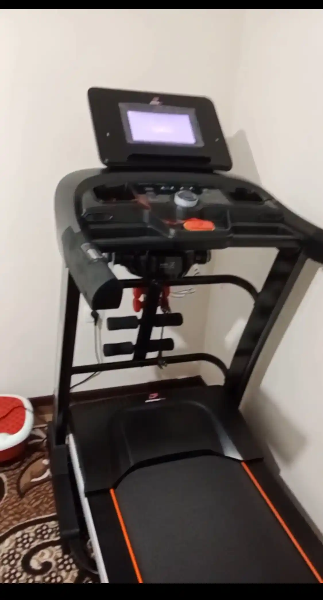 Dreamfit DF-7007M WIFI yugurish yo‘lagi, 150 kg gacha bo‘lgan foydalanuvchilar uchun