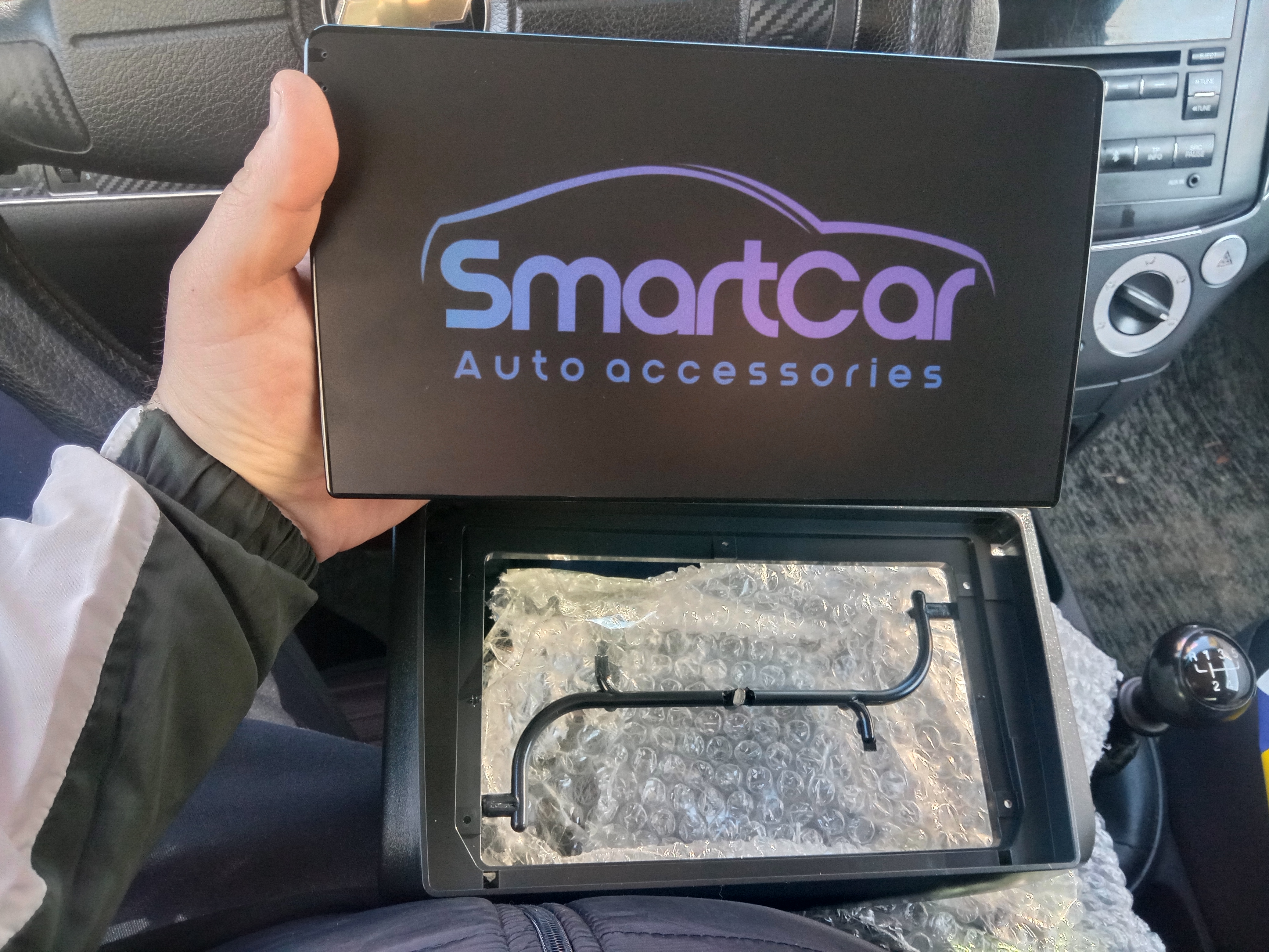 Авто монитор Smart car, 4 / 64 ГБ, c рамкой, голосовое управление