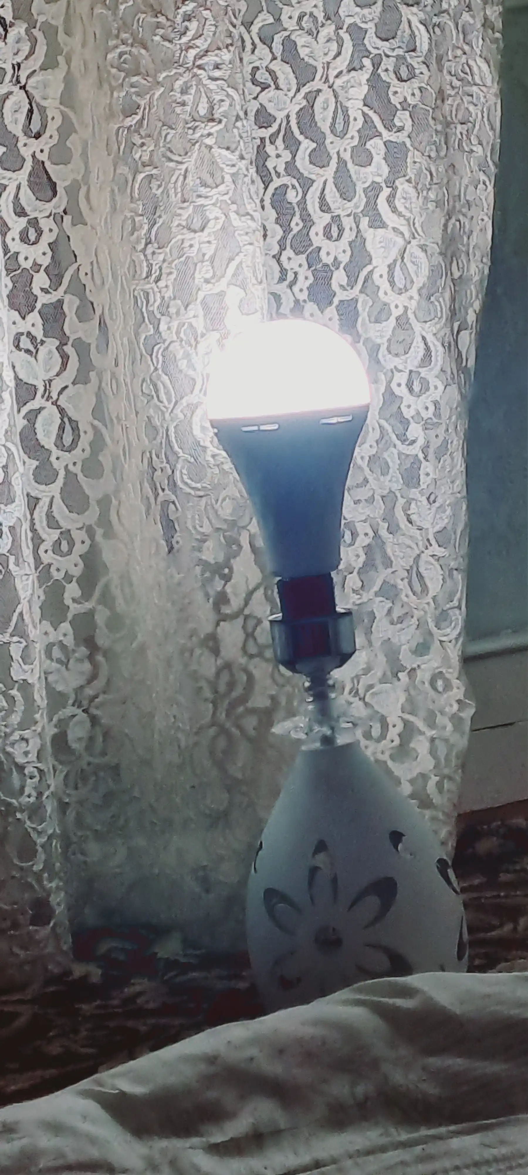 Beshr Led яркая, диодная лампочка, с аккумулятором, 6500К 15 W, работает 3 часа без подзарядки