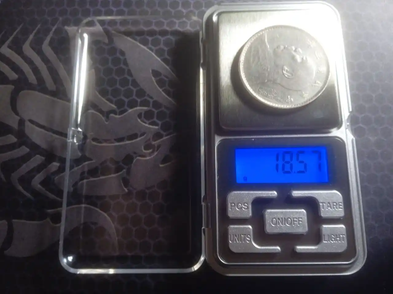 Elektron zargarlik tarozilari, batareyalar bilan, 200 g