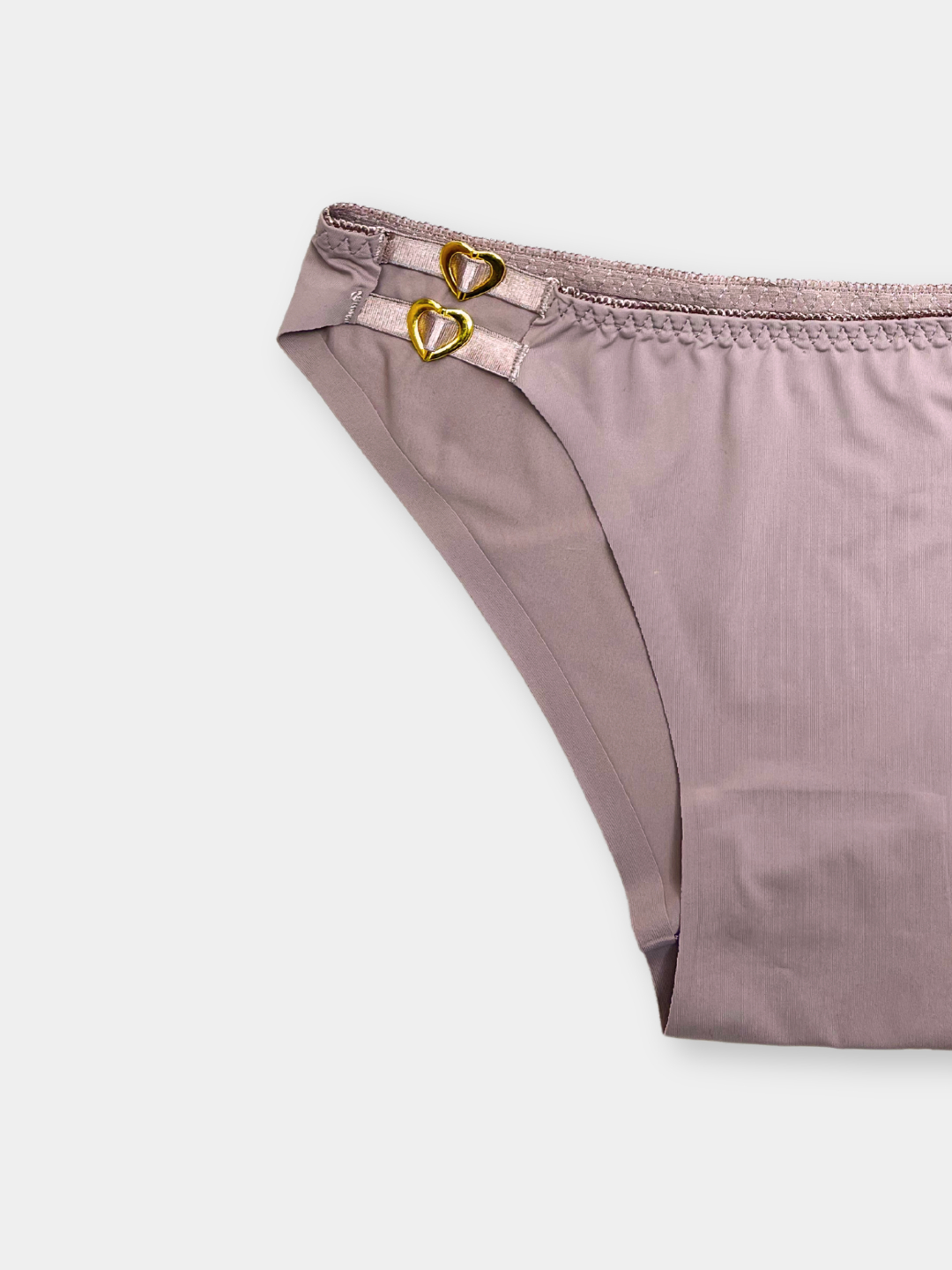 Chiroyli keksa ayollar mushuklarining fotosuratlarini koring