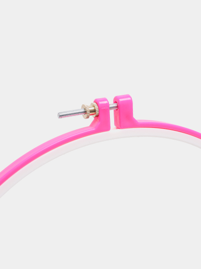 Anfisa Chexova ogziga oladi.