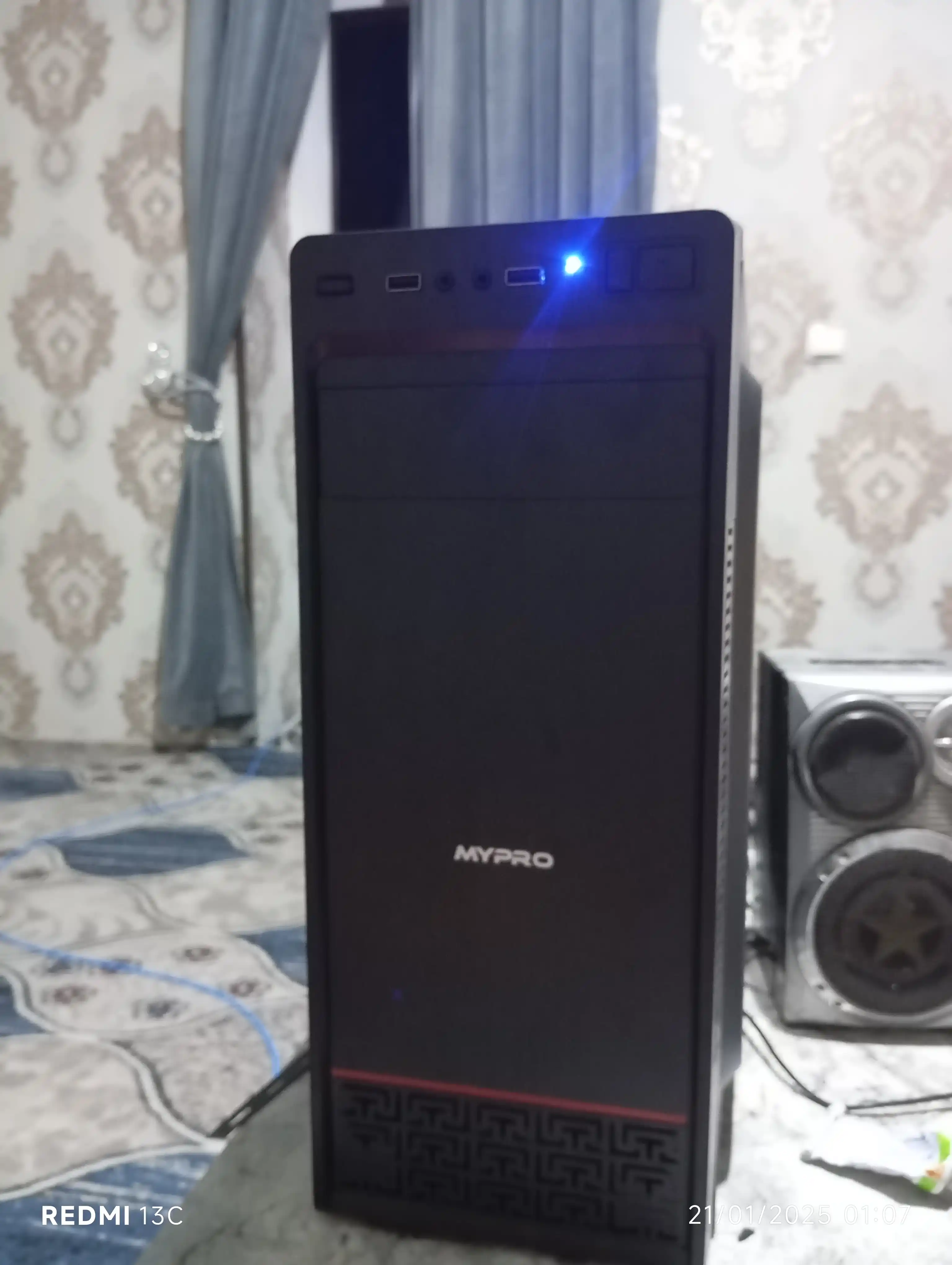 Kompyuter tizim bloki Intel Core i5 va i7, 4 yadroli 16 GB, qo'ng'iroqlar markazi ofislari va uylari uchun