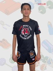 Qora