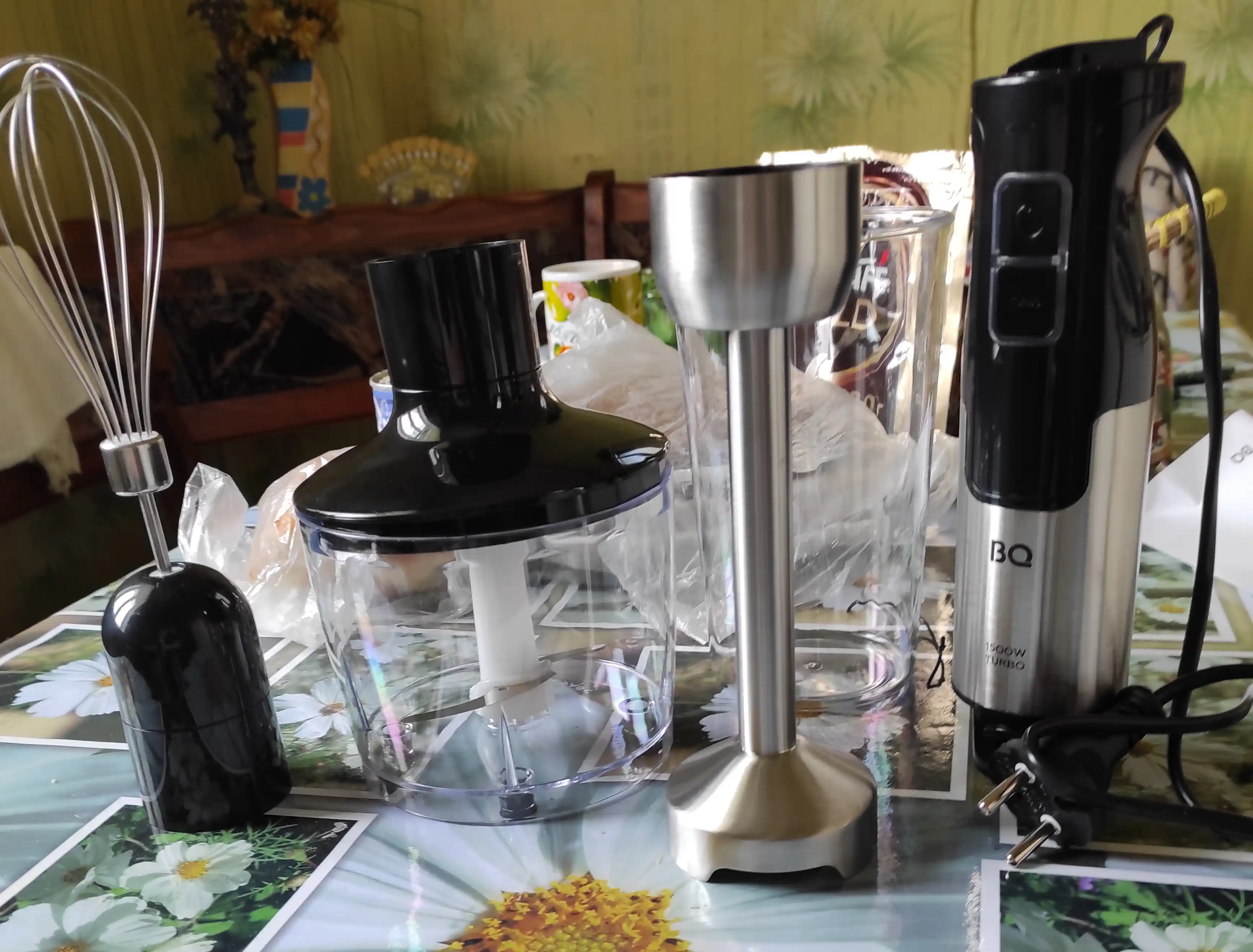 Blender BQ HB1234SS 3 tasi 1 da, 1500 Vt, Turbo rejim, mikser, maydalagich